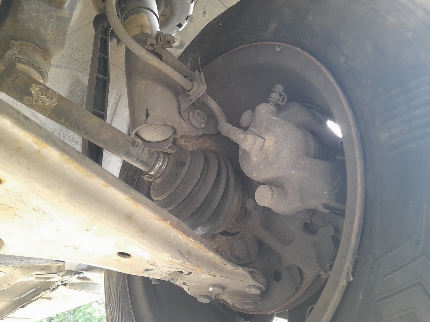 Left front steering knuckle