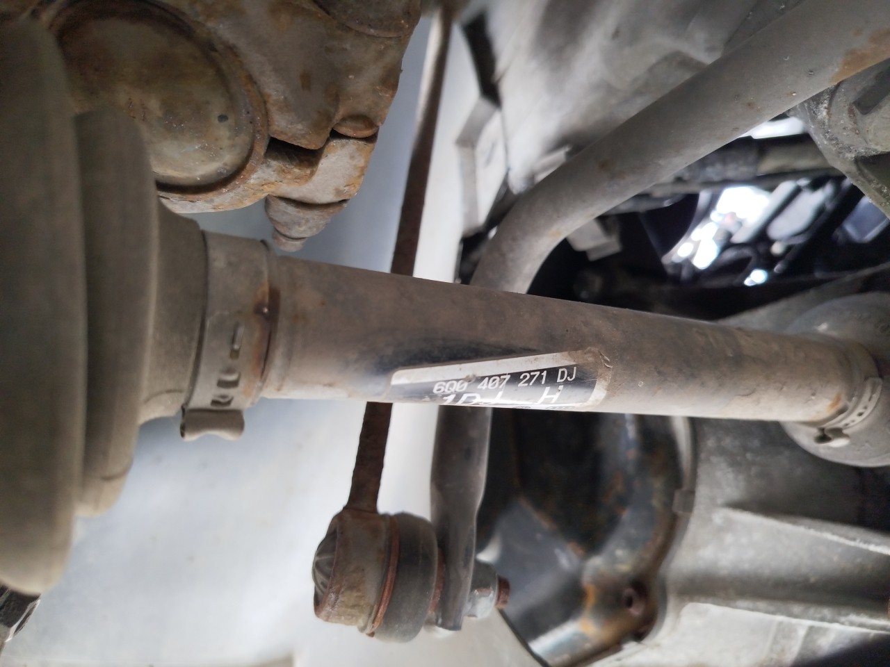 Transmission avant gauche SEAT Cordoba (6L2) Imagem-1