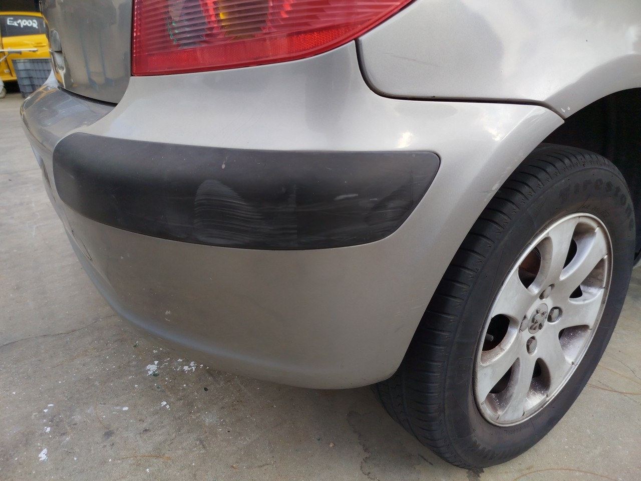 Pára-choques trás PEUGEOT 307 (3A/C) Imagem-1