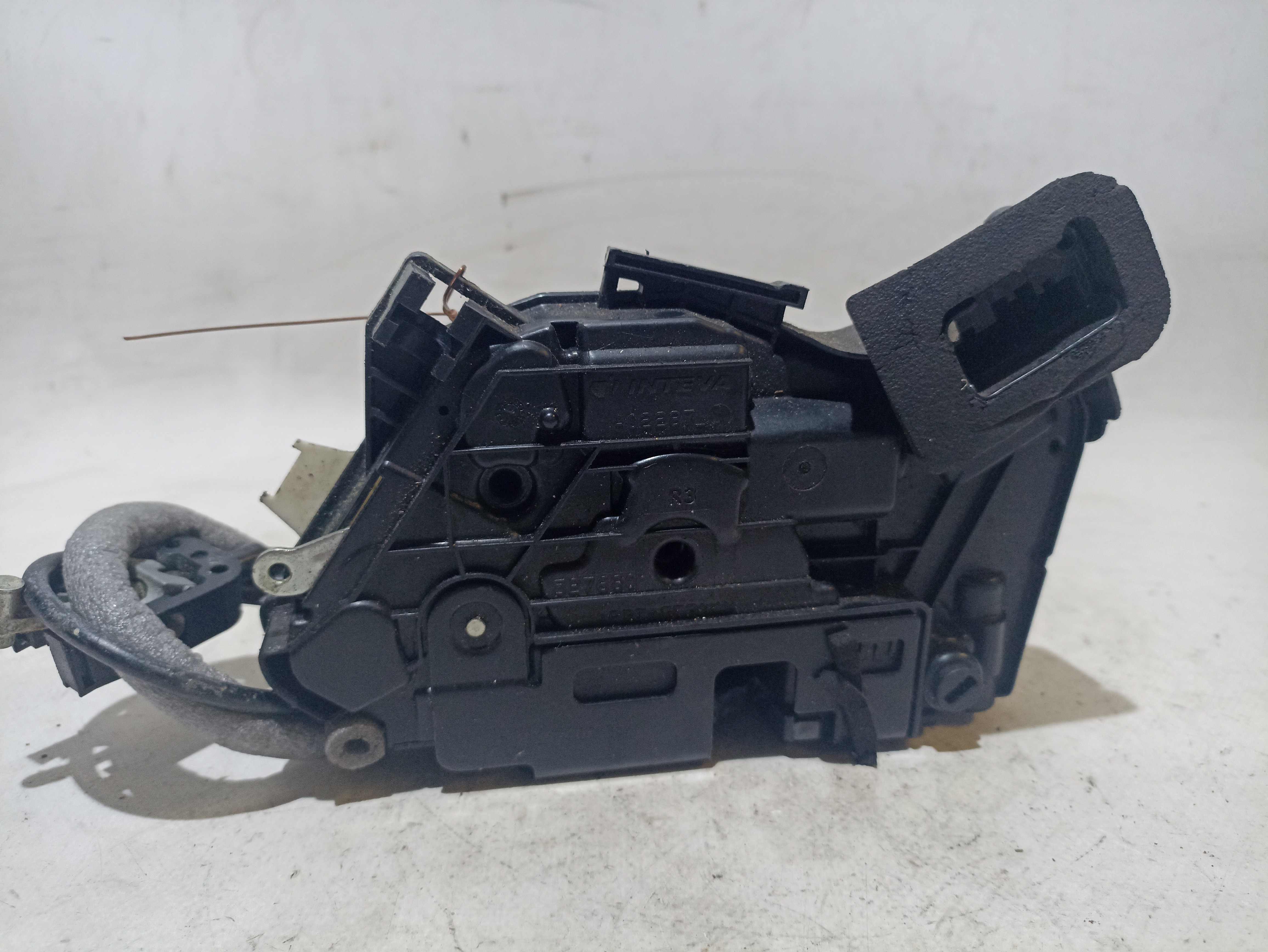 Fechadura / fecho porta trás direito VOLKSWAGEN Polo (6R, 6C) Imagem-1