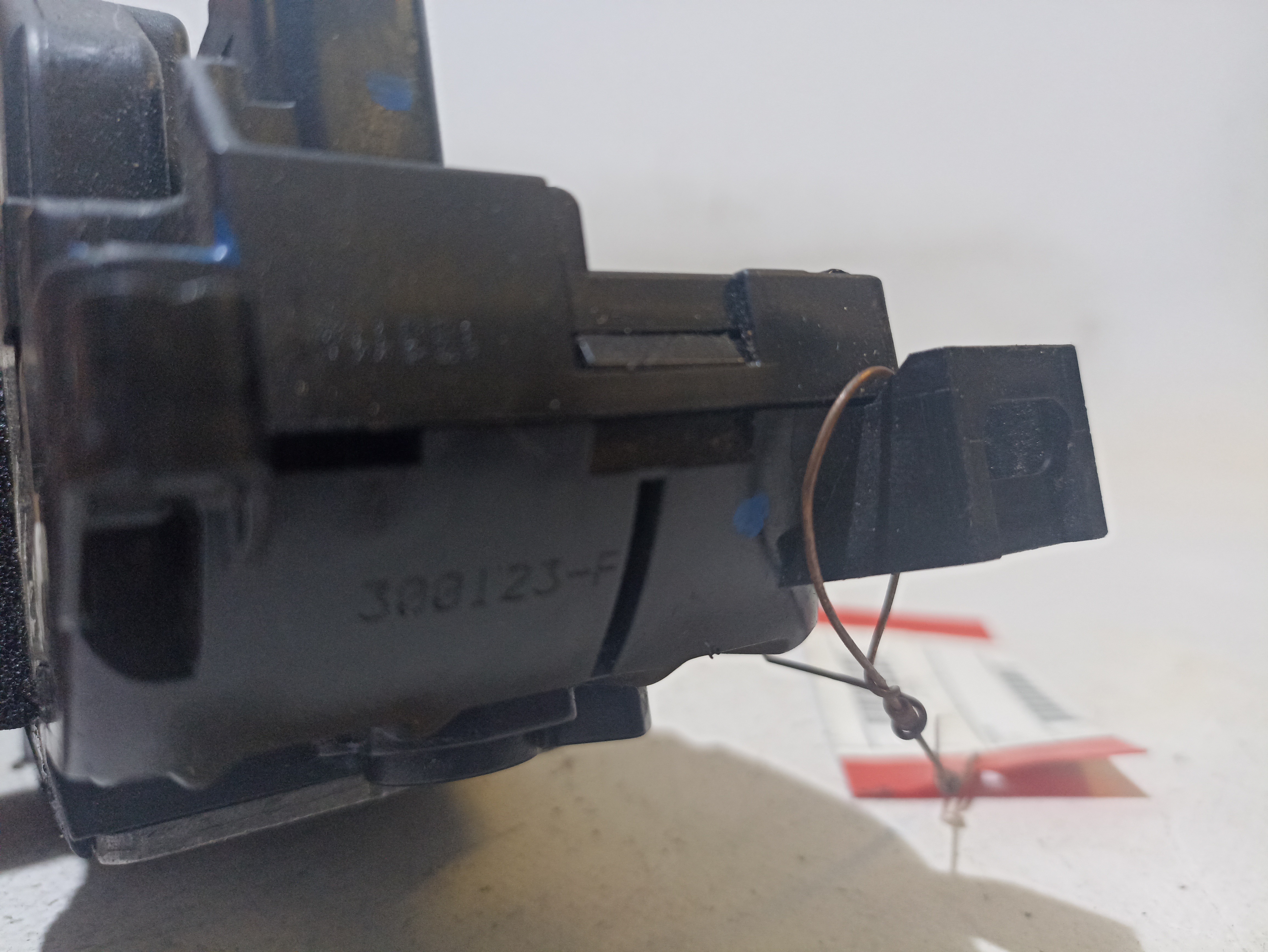Front Left Door Lock RENAULT Clio III (BR0/1, CR0/1) Imagem-3