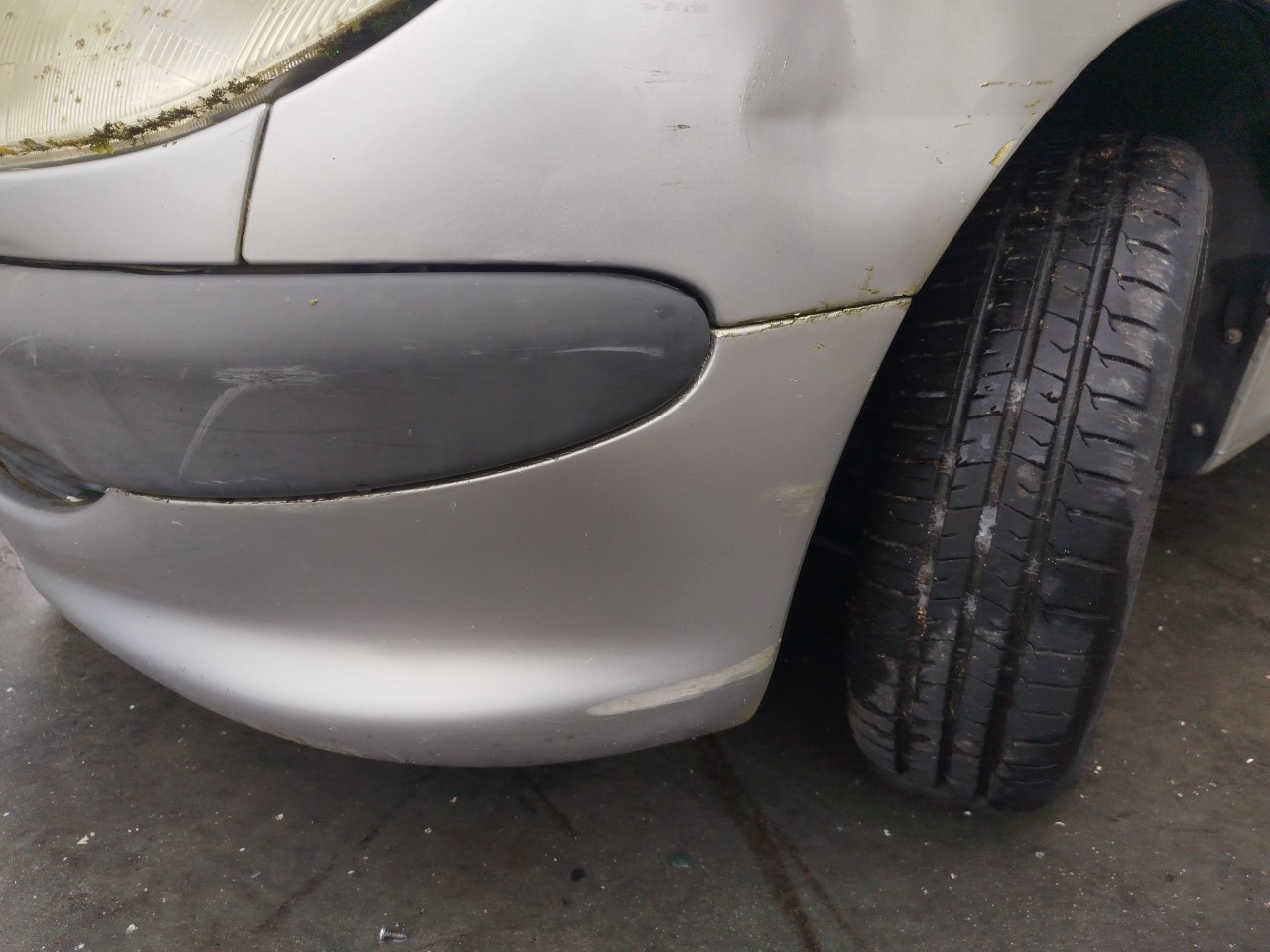 Pára-choques frente PEUGEOT 206 (2A/C) Imagem-1