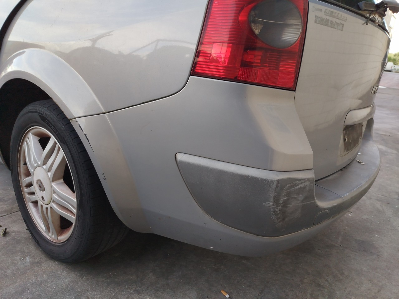 Pare-chocs arrière RENAULT Megane II Break (KM0/1_) Imagem-2