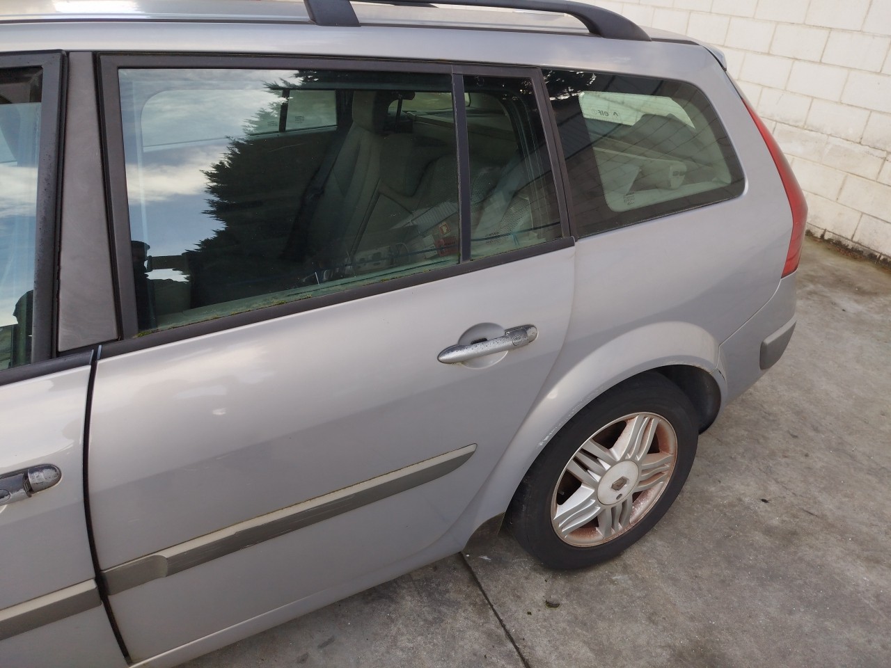 Left rear door