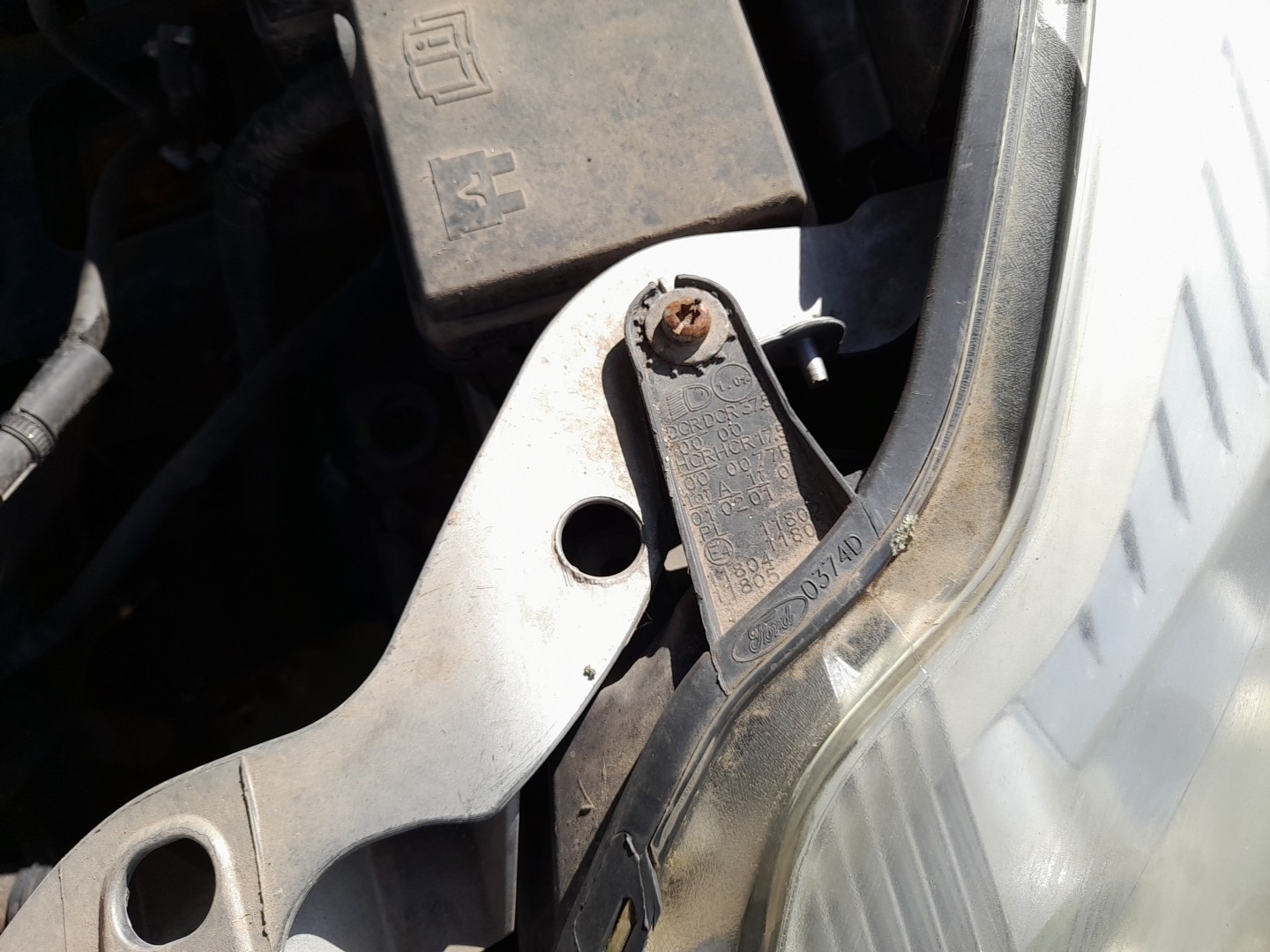 Left Headlight FORD Focus II Carrinha (DA_) Imagem-2