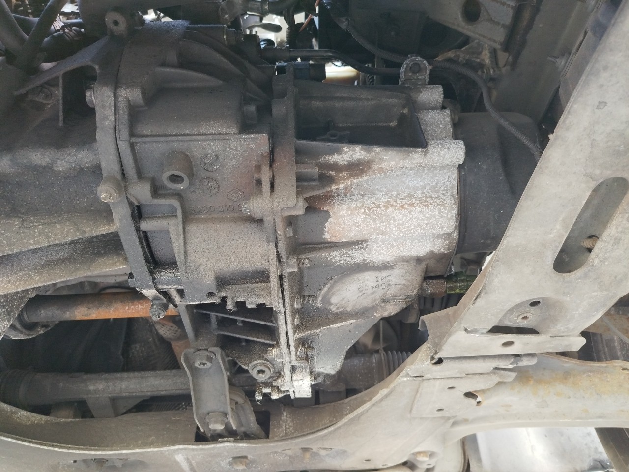 Manual gearbox RENAULT Megane II Break (KM0/1_) Imagem-0