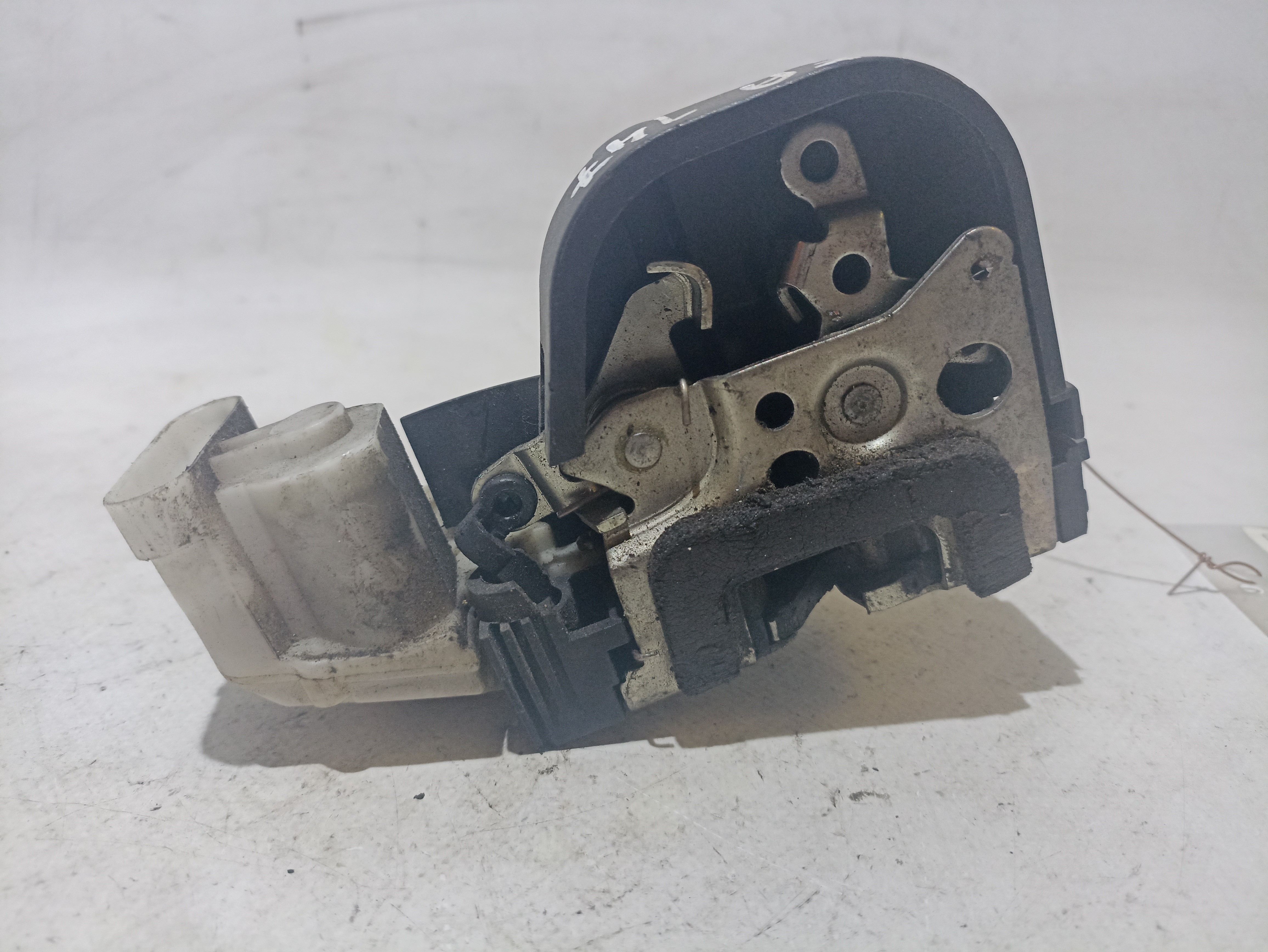 Front Right Door Lock ALFA ROMEO 147 (937_) Imagem-1