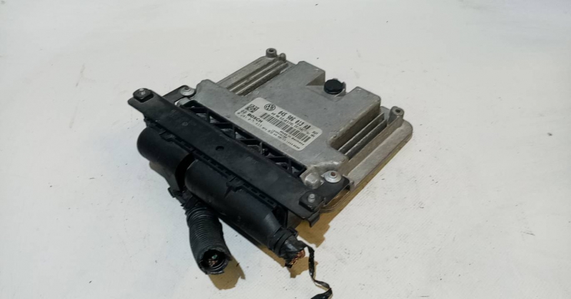 Engine control unit / ECU