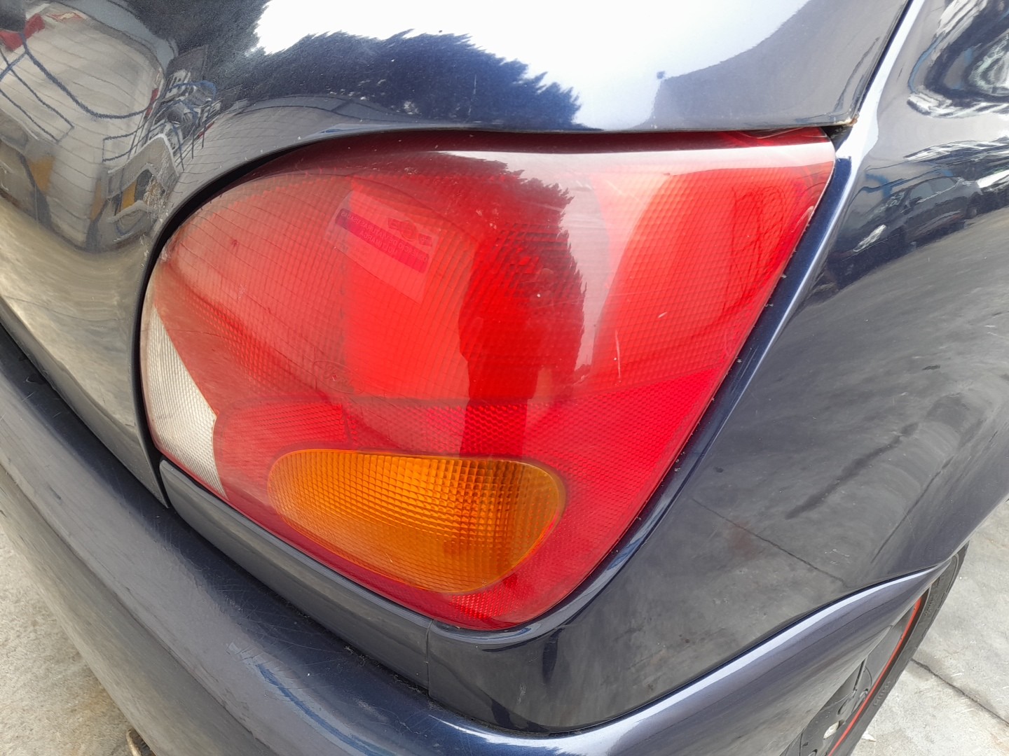 Right Tail light FORD Fiesta IV (JA_, JB_) Imagem-1