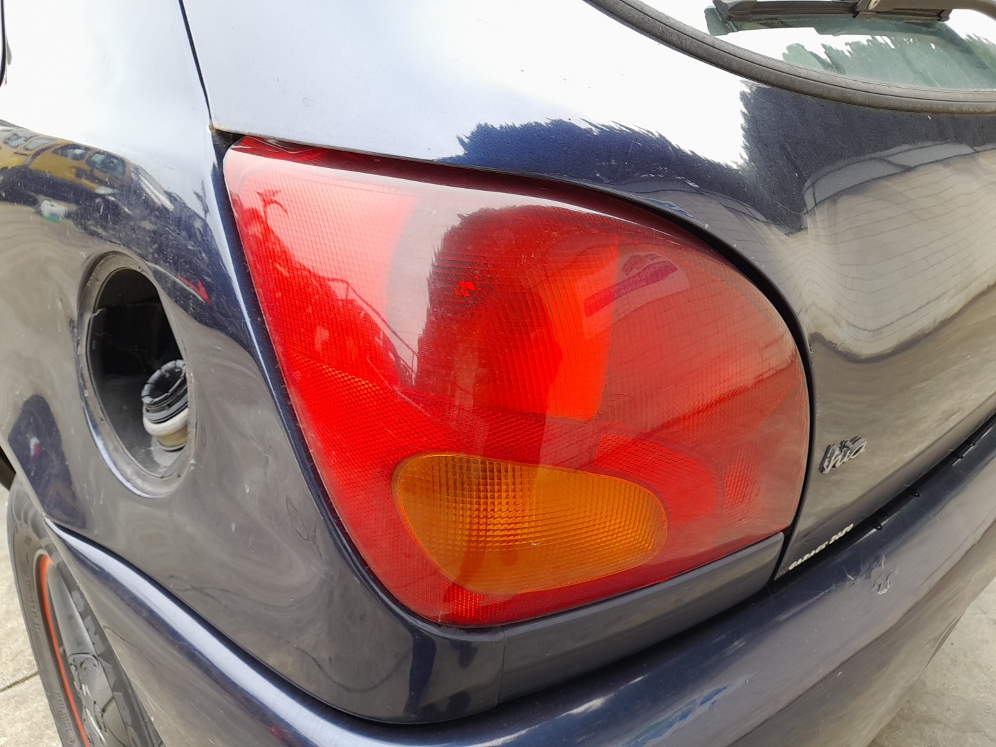 Left Tail light FORD Fiesta IV (JA_, JB_) Imagem-1