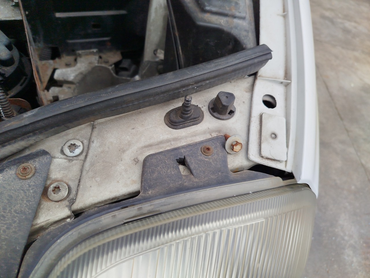 Phare avant gauche RENAULT Clio II (BB0/1/2_, CB0/1/2_) Imagem-1
