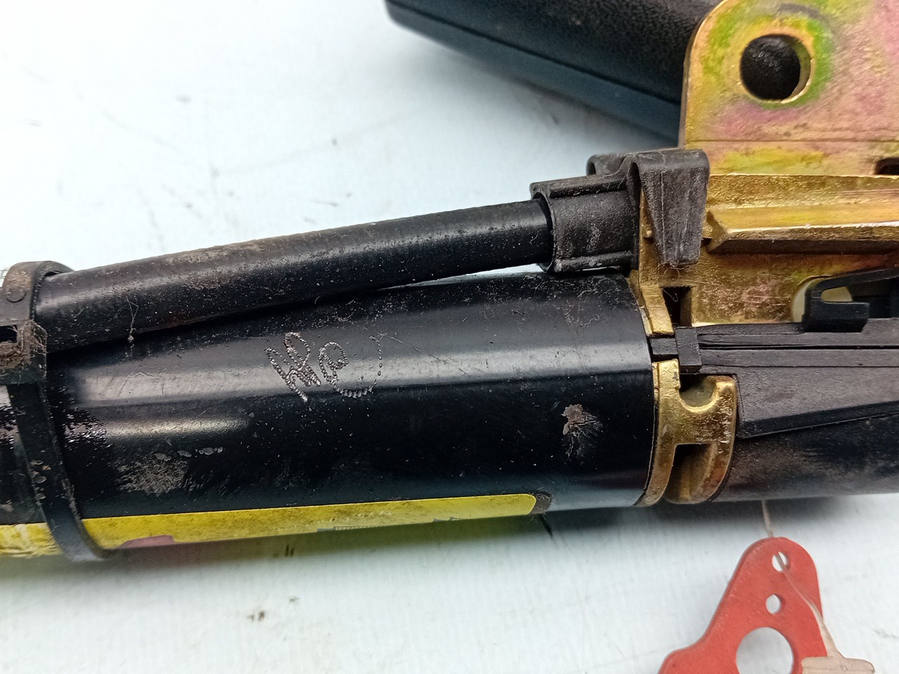 Pré-tensor cinto frente direito OPEL Corsa B Van Imagem-2
