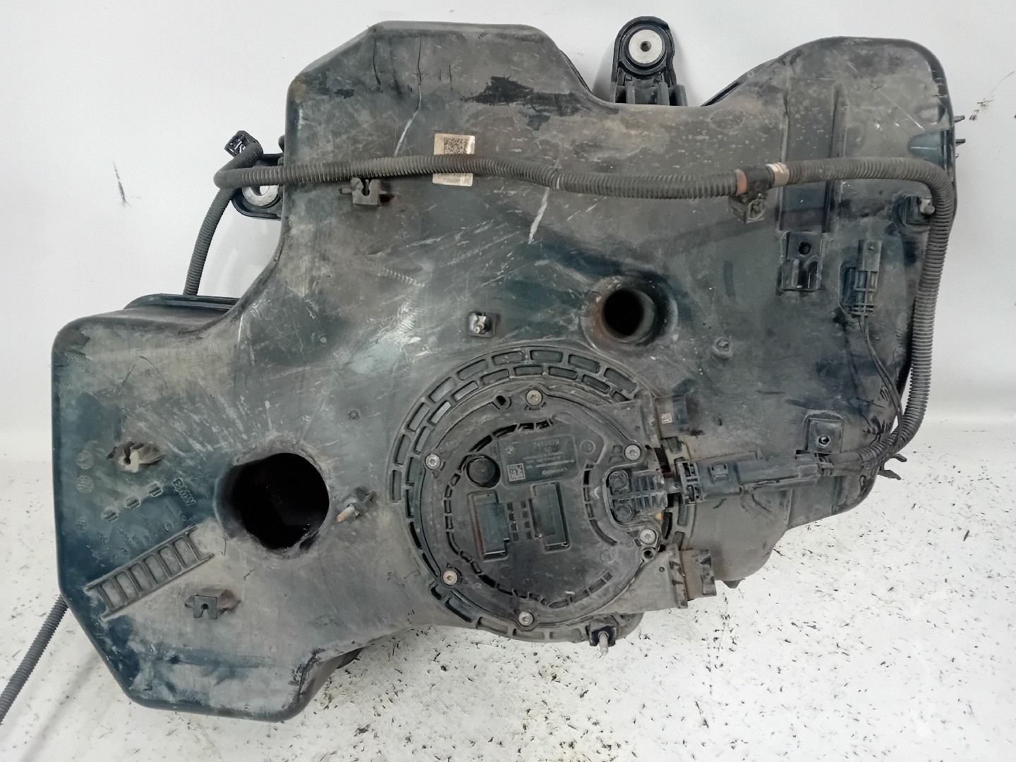 AdBlue tank MINI Mini Clubman (F54) Imagem-1