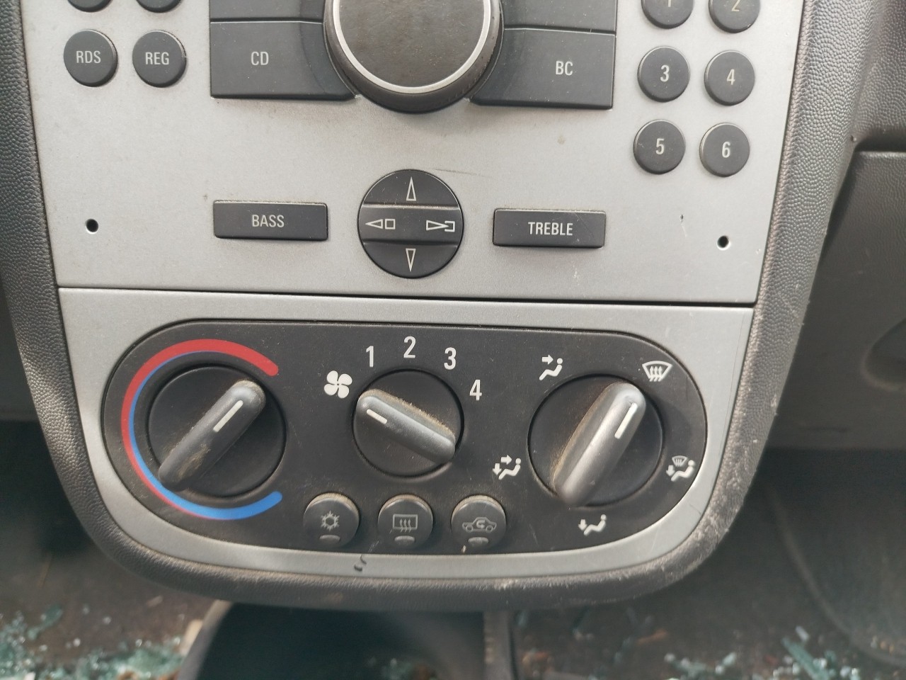 AC switch
