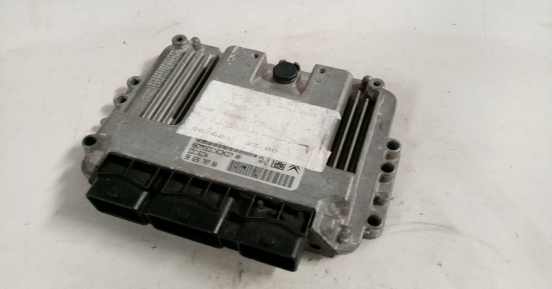 Calculateur /  Unité de contrôle moteur