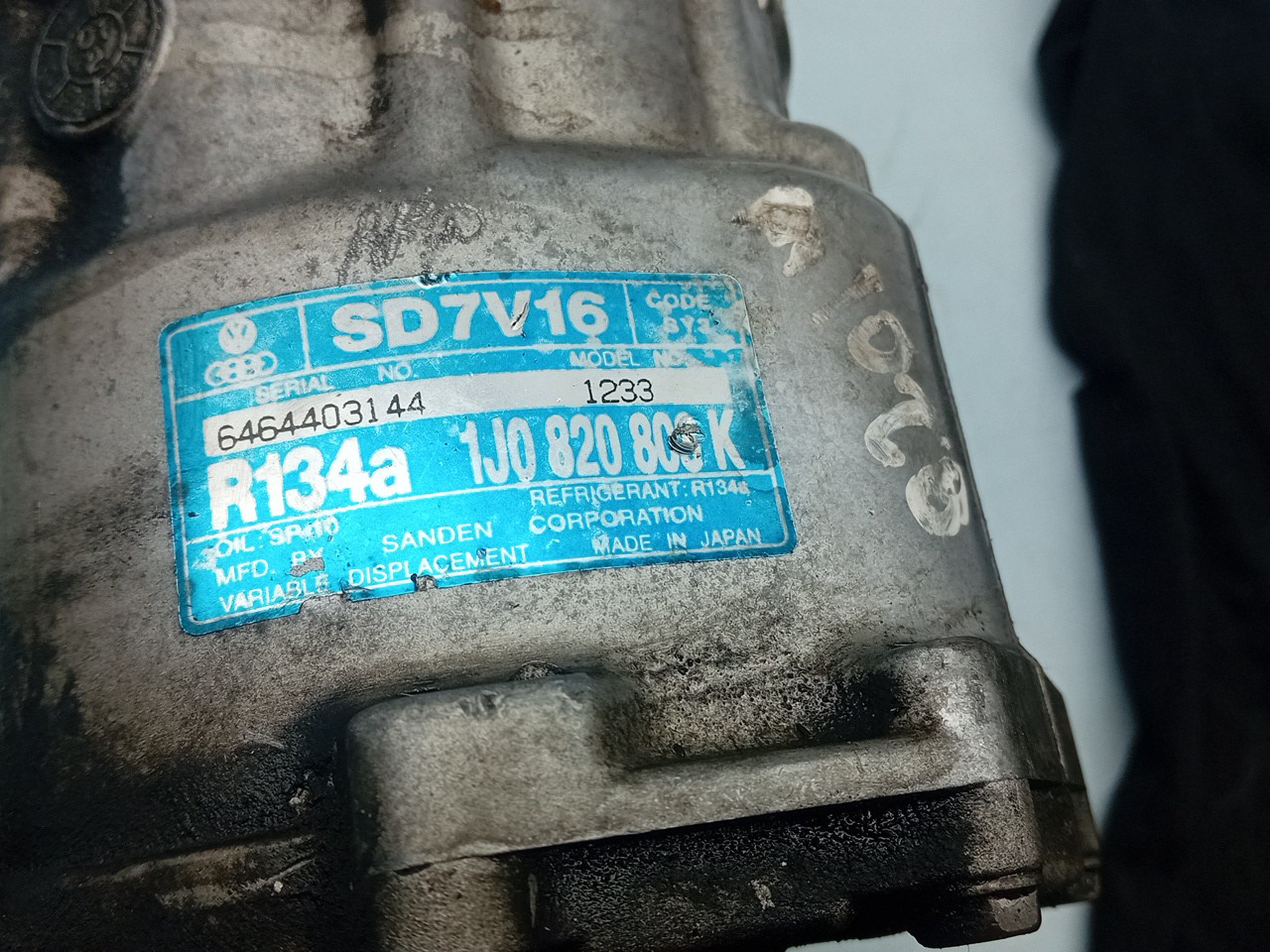 Compressor AC SKODA Octavia I Hatchback (1U2) Imagem-4