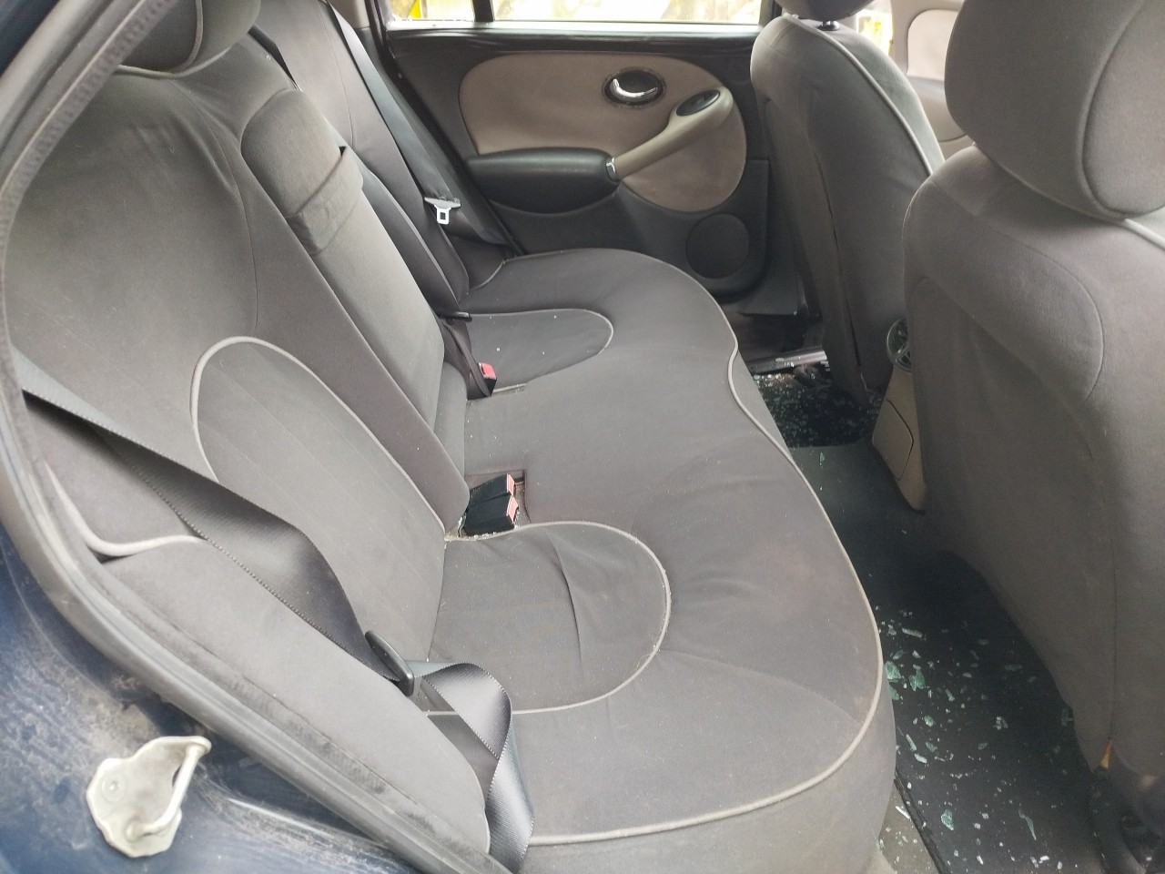 Rear Seat ROVER 75 (RJ) Imagem-1