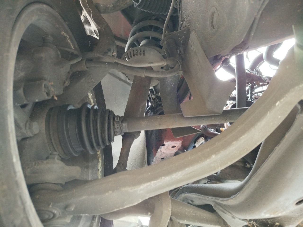 Transmission avant gauche