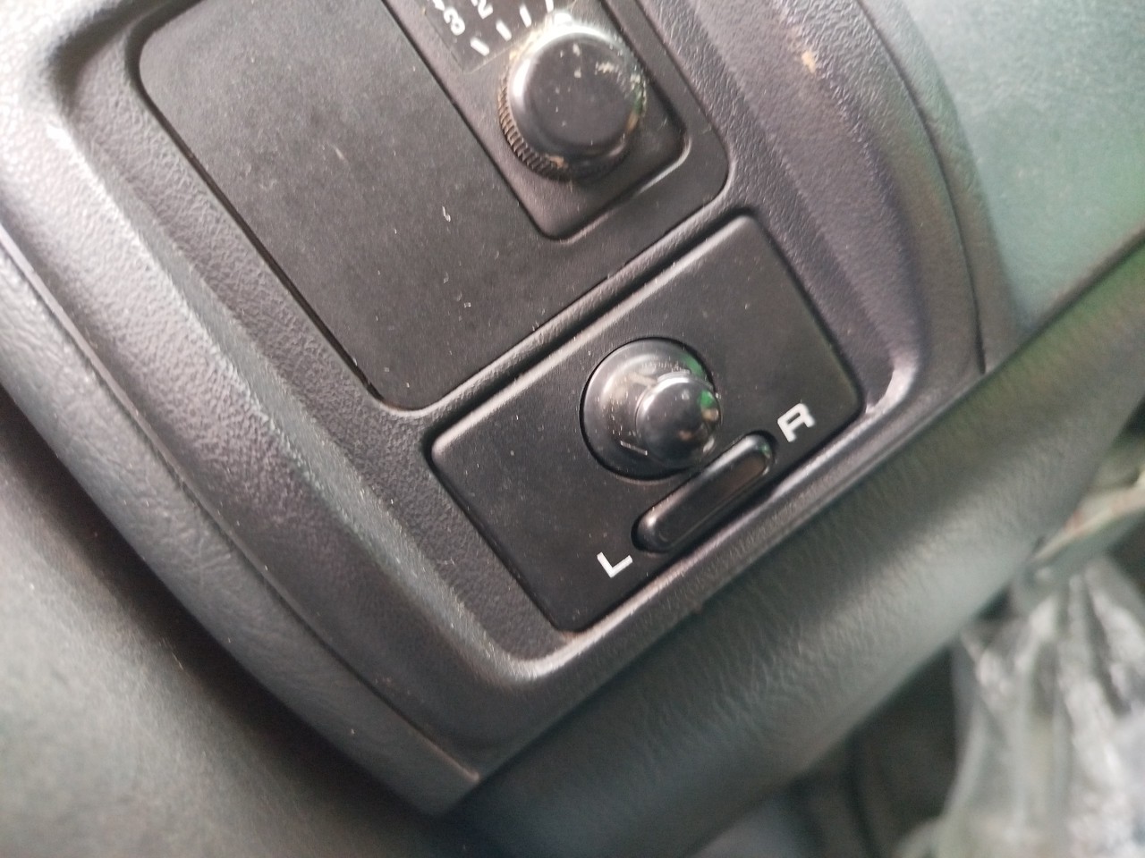 Espejo retrovisor Derecho NISSAN Almera I Sedan (N15) Imagem-2