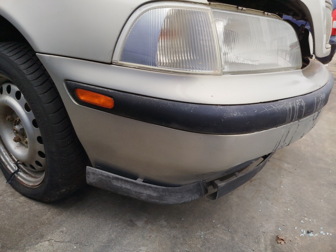 Front Bumper VOLVO S40 I (VS) Imagem-2