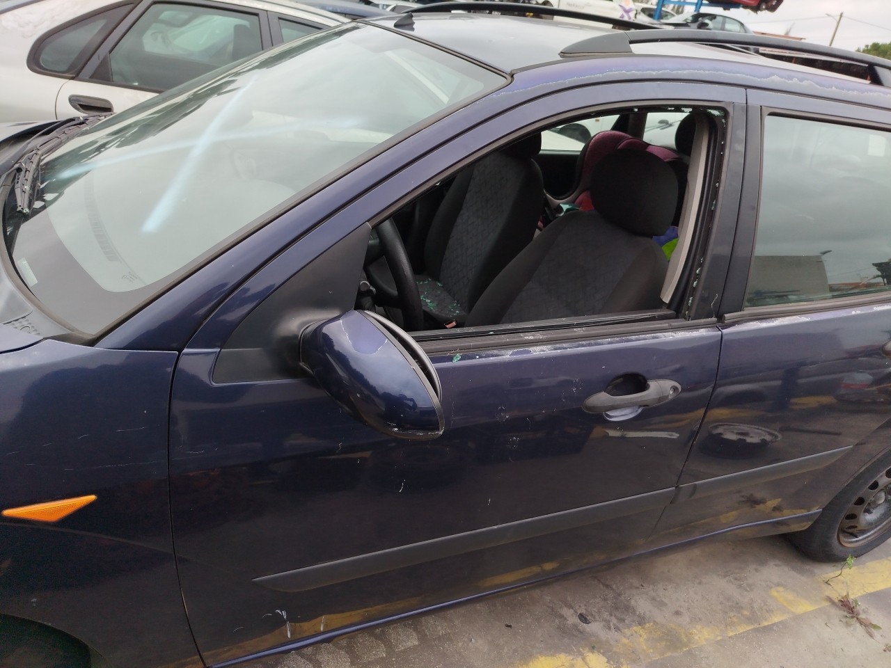 Puerta Delantero Izquierdo FORD Focus I Carrinha (DNW) Imagem-0