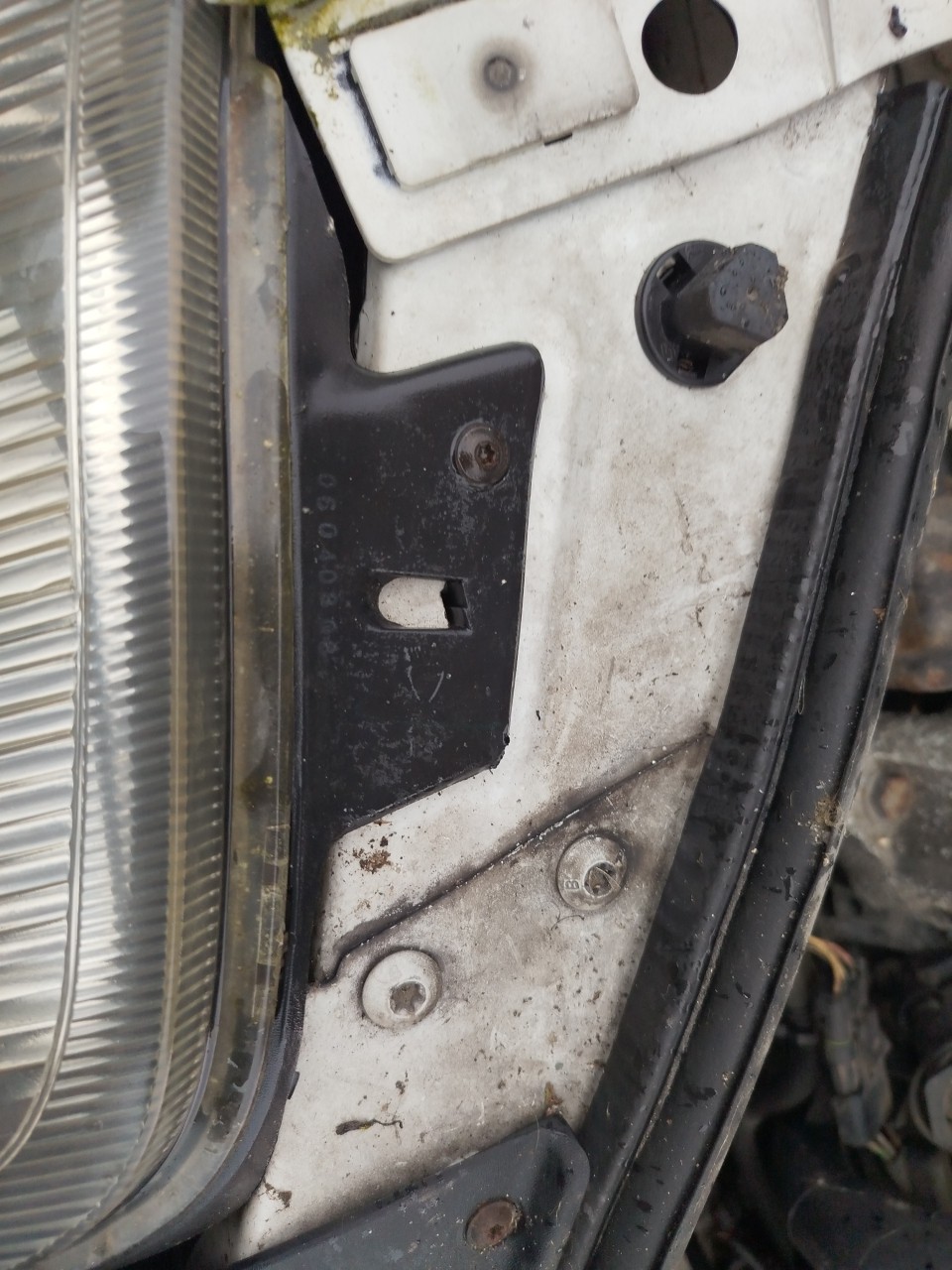 Ótica / farol direita RENAULT Clio II (BB0/1/2_, CB0/1/2_) Imagem-1