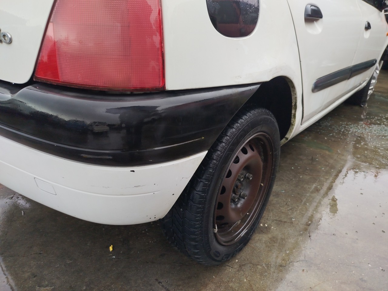 Pára-choques trás RENAULT Clio II (BB0/1/2_, CB0/1/2_) Imagem-1