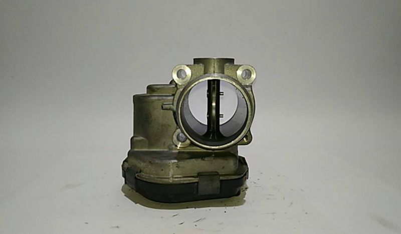 Throttle body