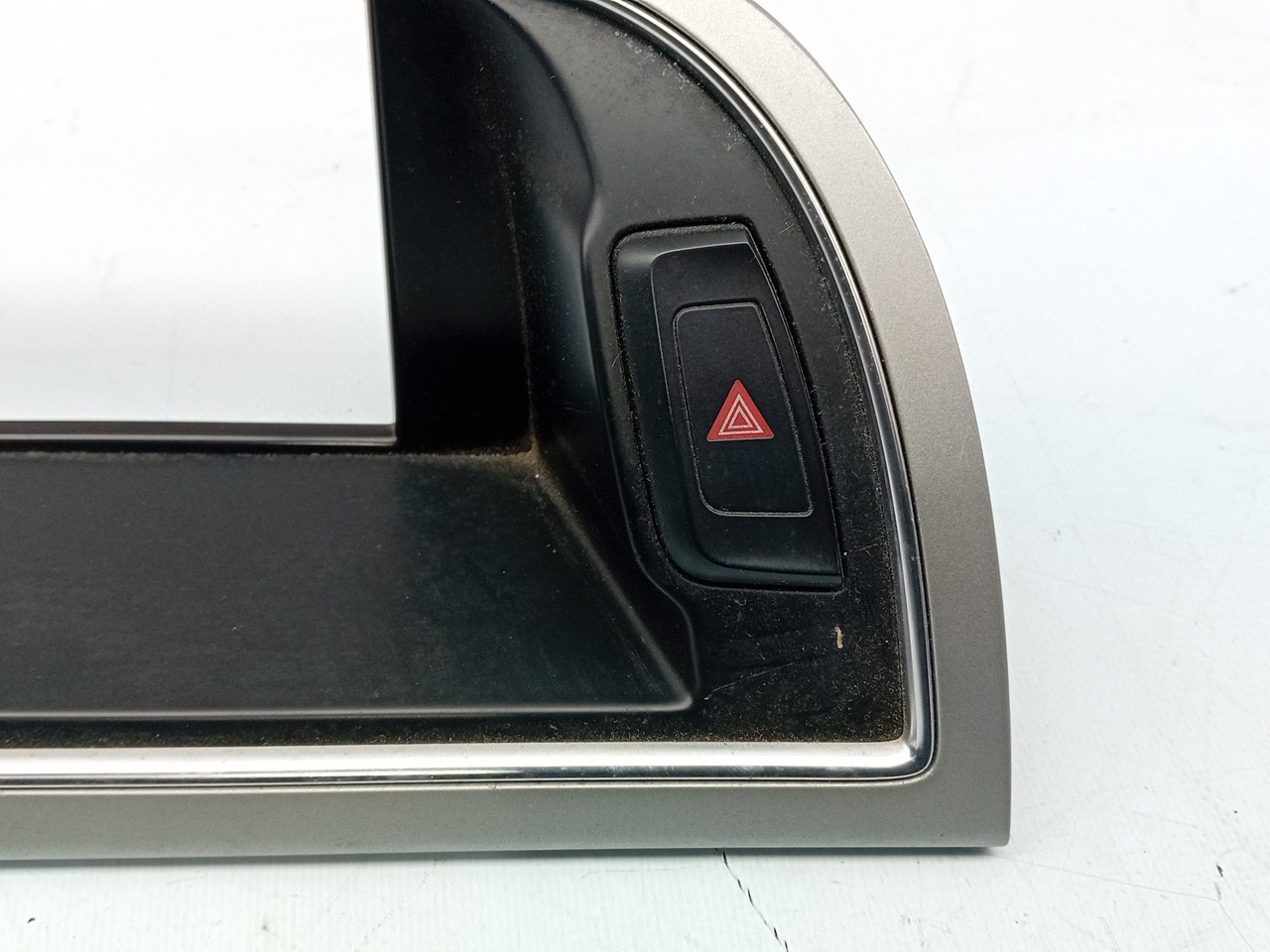 Moldura da consola central / rádio / aro AUDI A5 (8T3) Imagem-1