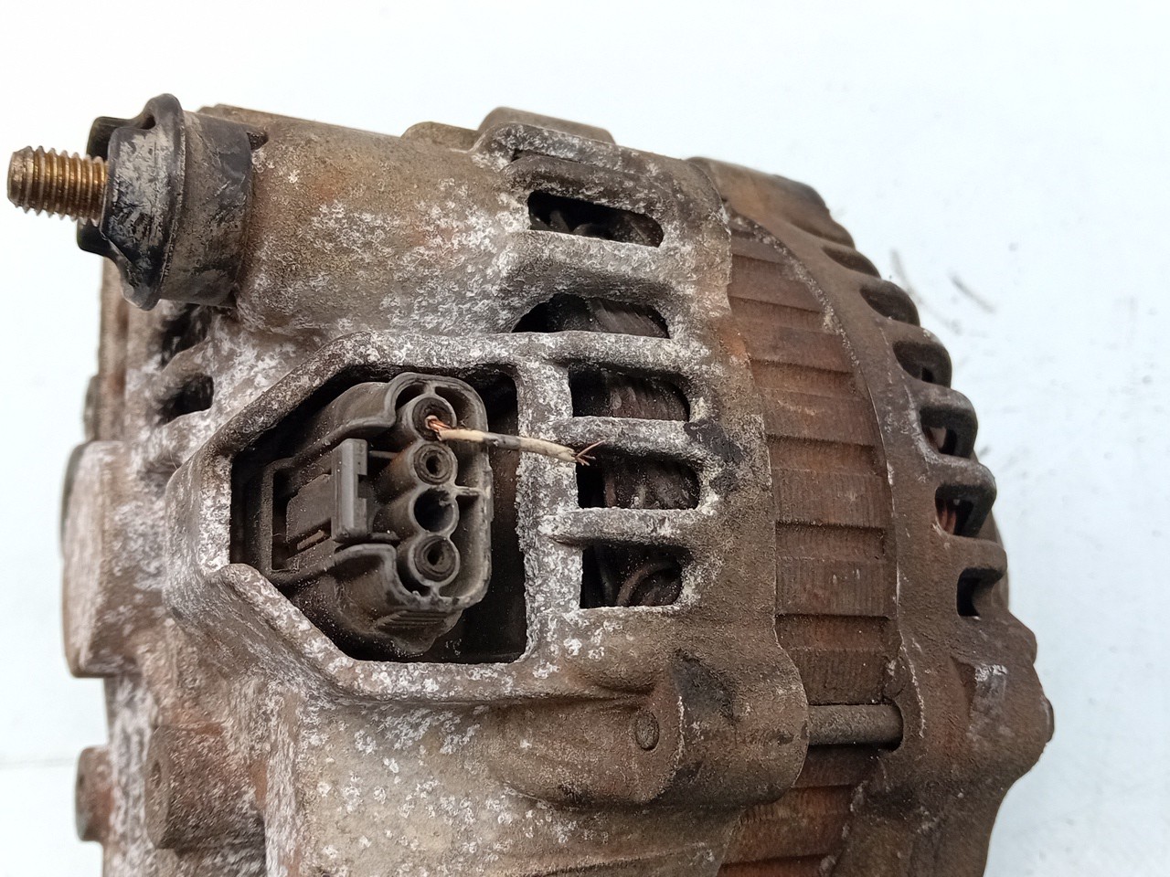 Alternador MITSUBISHI Colt V (CJ_, CP_) Imagem-3