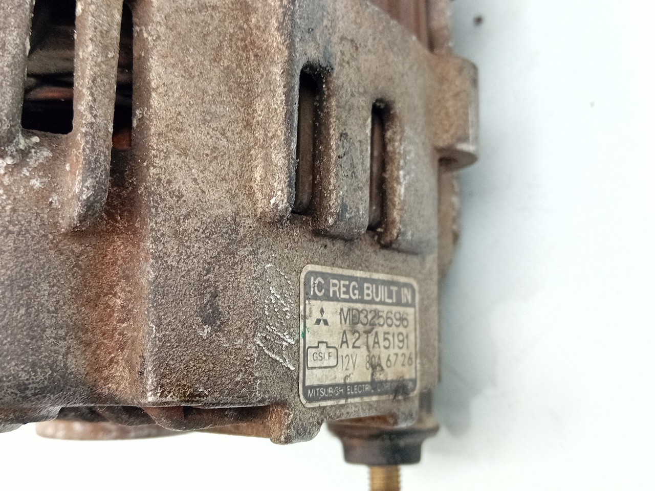 Alternador MITSUBISHI Colt V (CJ_, CP_) Imagem-4