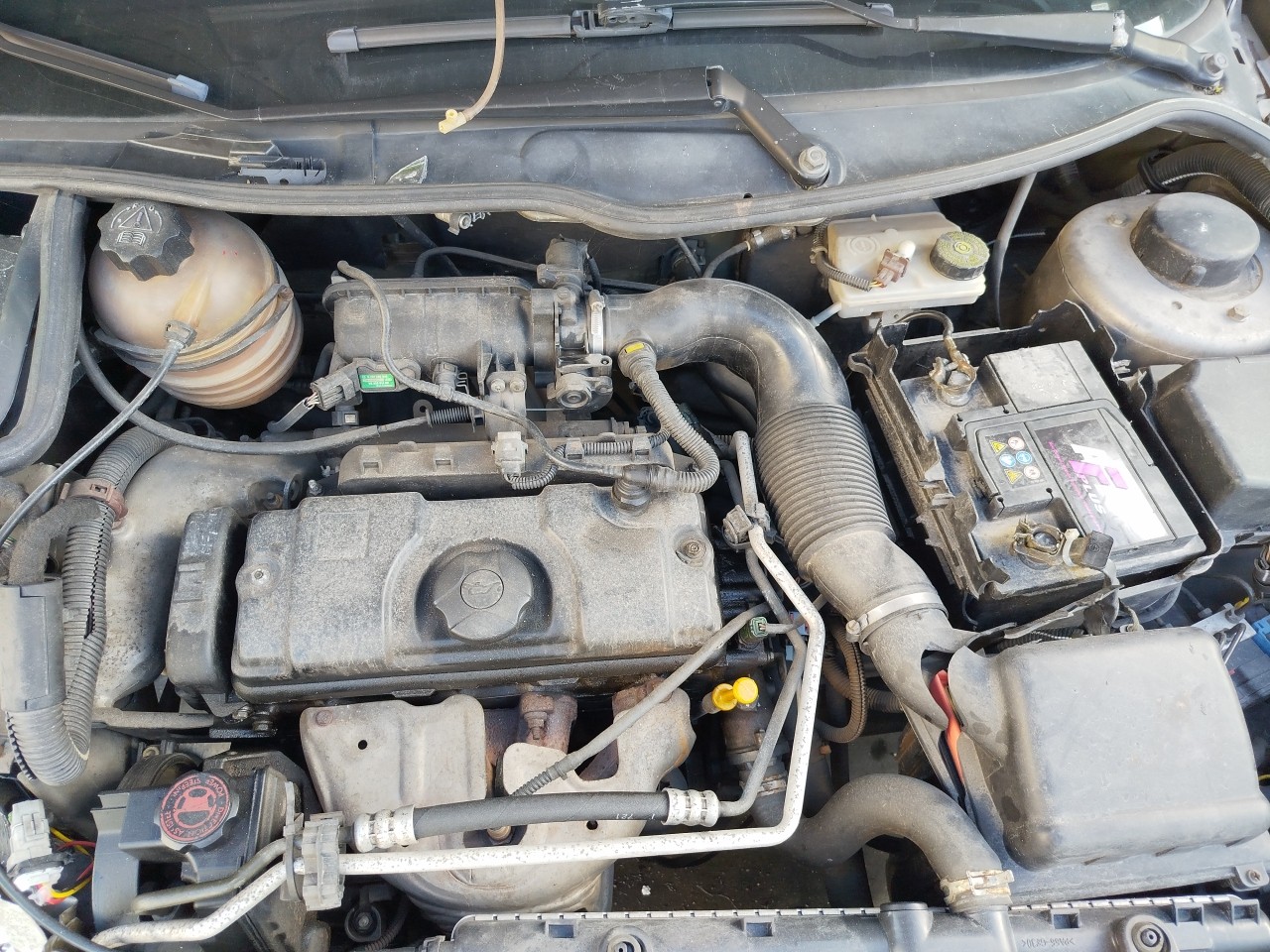 Moteur complet PEUGEOT 206 SW (2E/K) Imagem-0