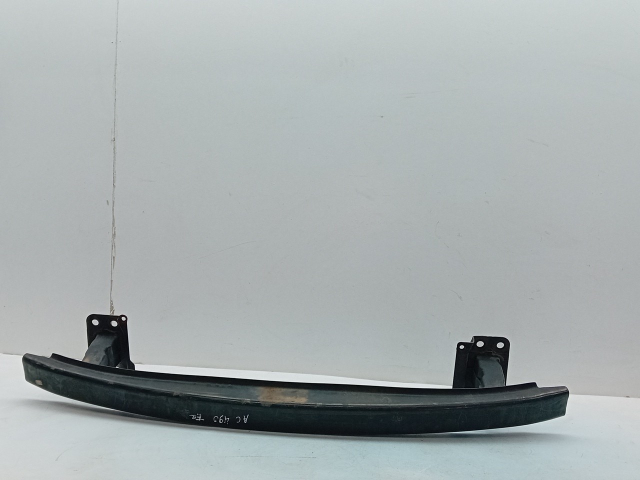 Front bumper reinforcement VOLKSWAGEN Polo (9N) Imagem-1