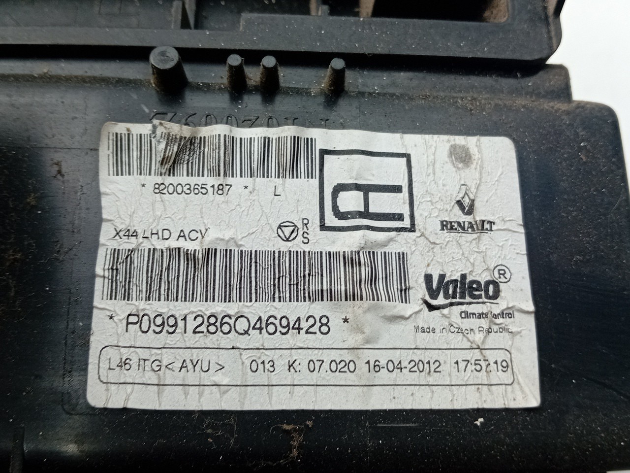 Caixa Chaufagem sofagem RENAULT Twingo II (CN0_) Imagem-4