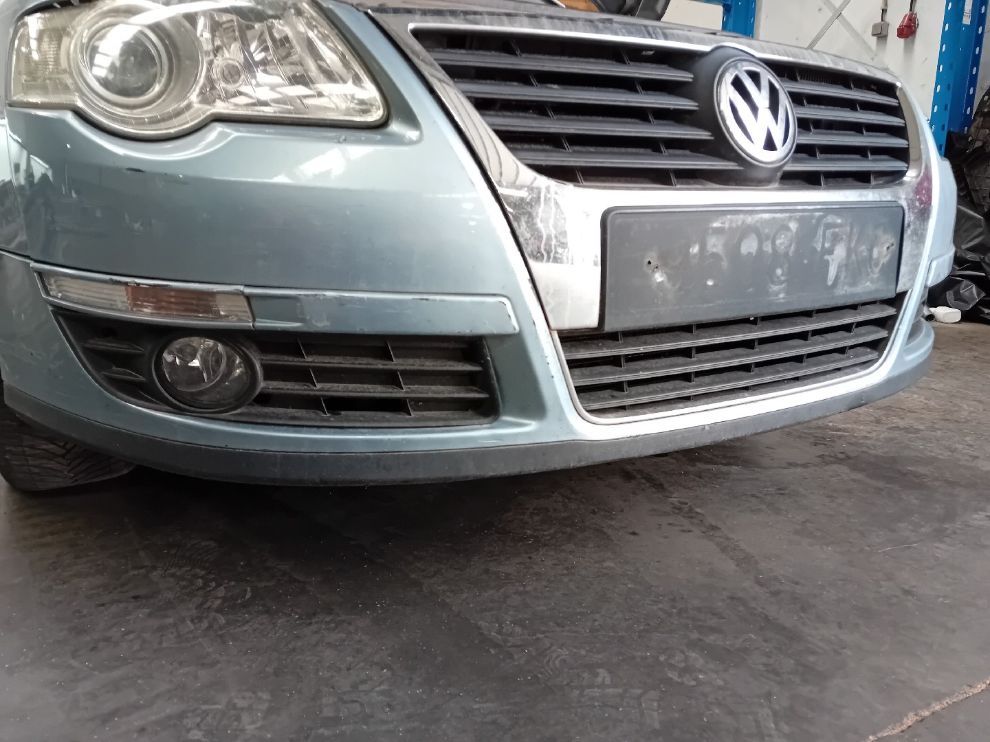 Grelha Farol Nevoeiro VOLKSWAGEN Passat (3C2) Imagem-1