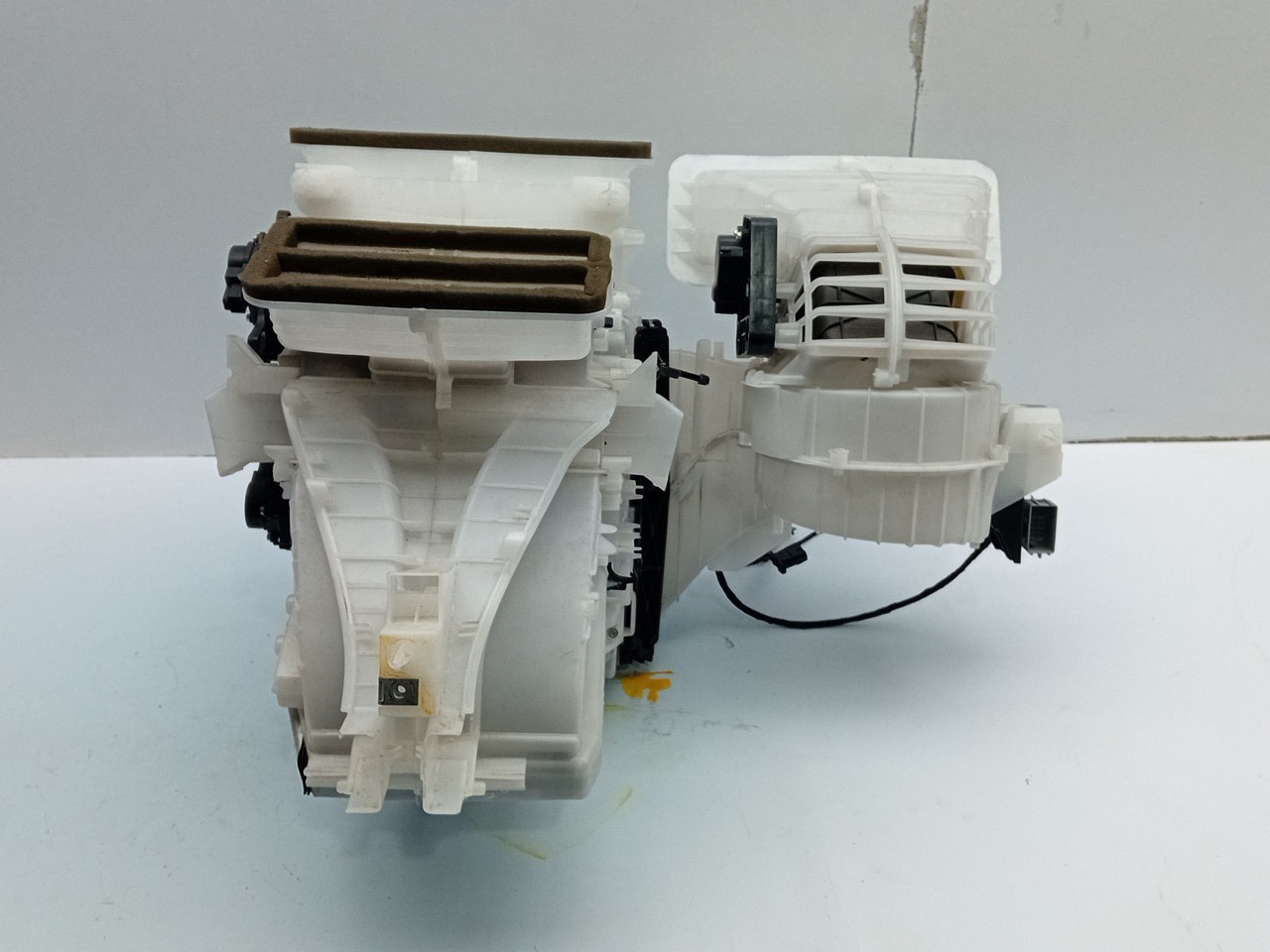 Caixa Chaufagem sofagem OPEL Corsa E Imagem-1