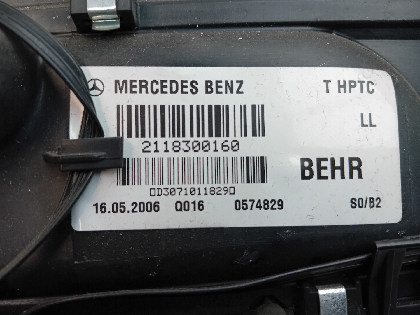 Caixa Chaufagem sofagem MERCEDES-BENZ CLS (C219) Imagem-4