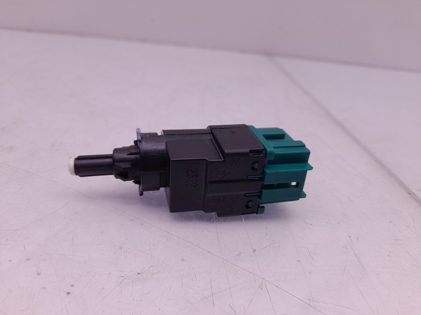 Sensor pedal travao RENAULT Captur II Imagem-1