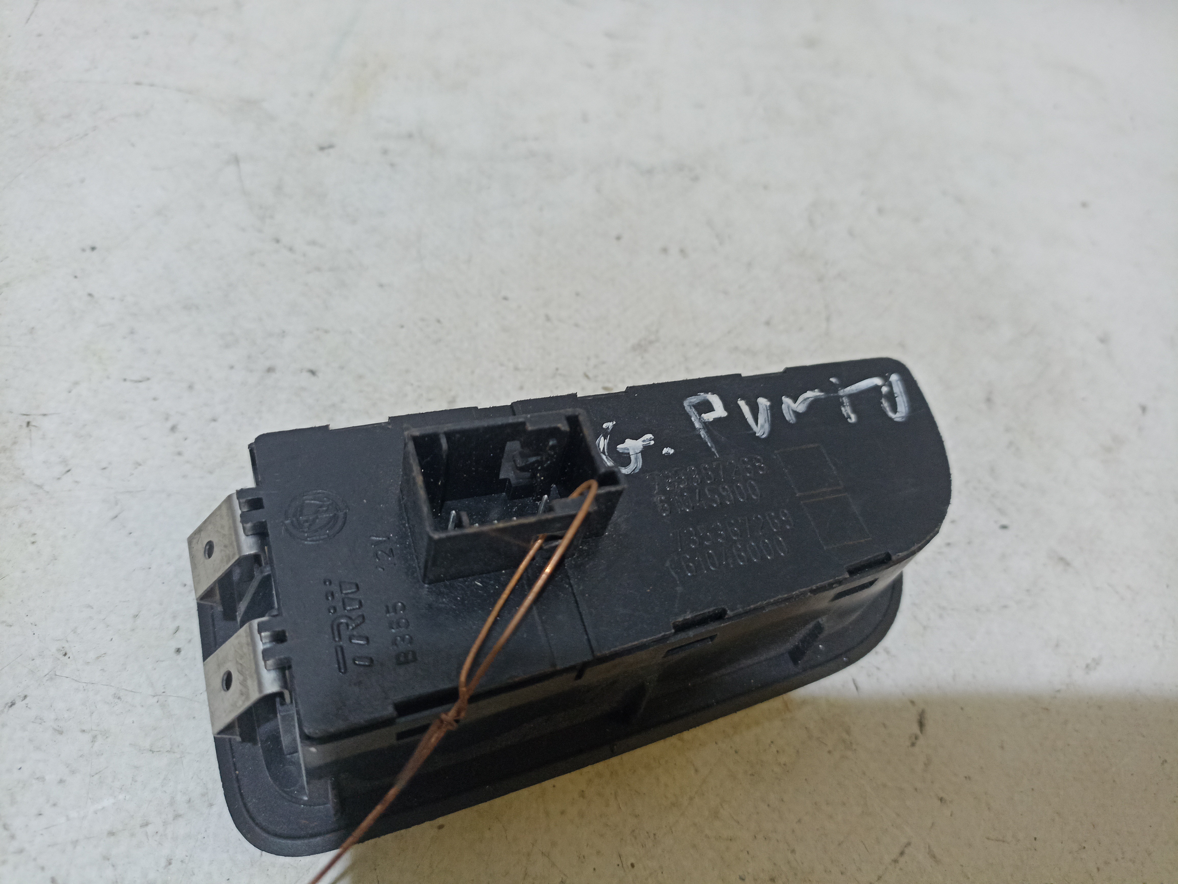 Módulo del interruptor de luz FIAT Grande Punto (199_) Imagem-1