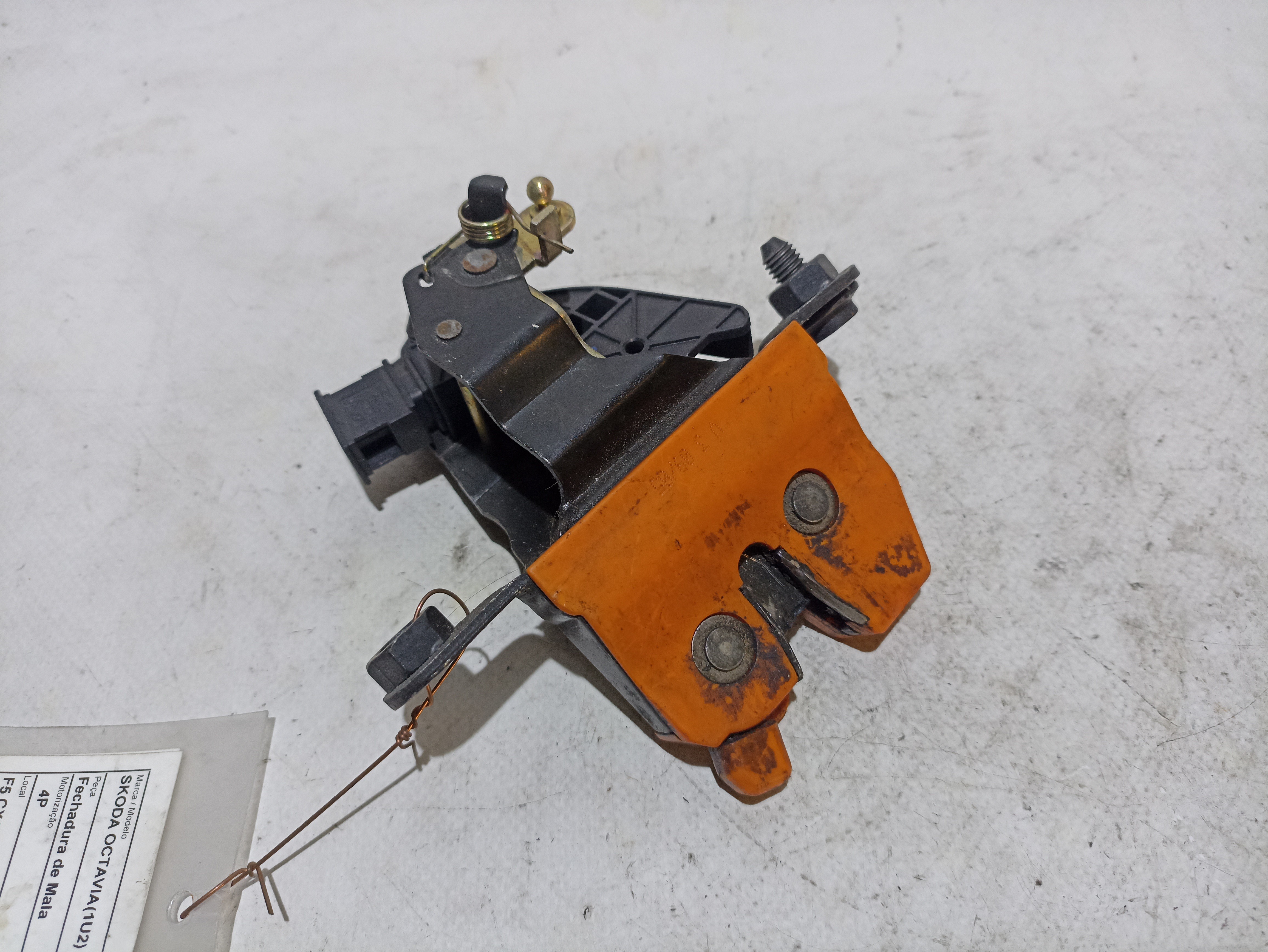 Tailgate Lock /Latch