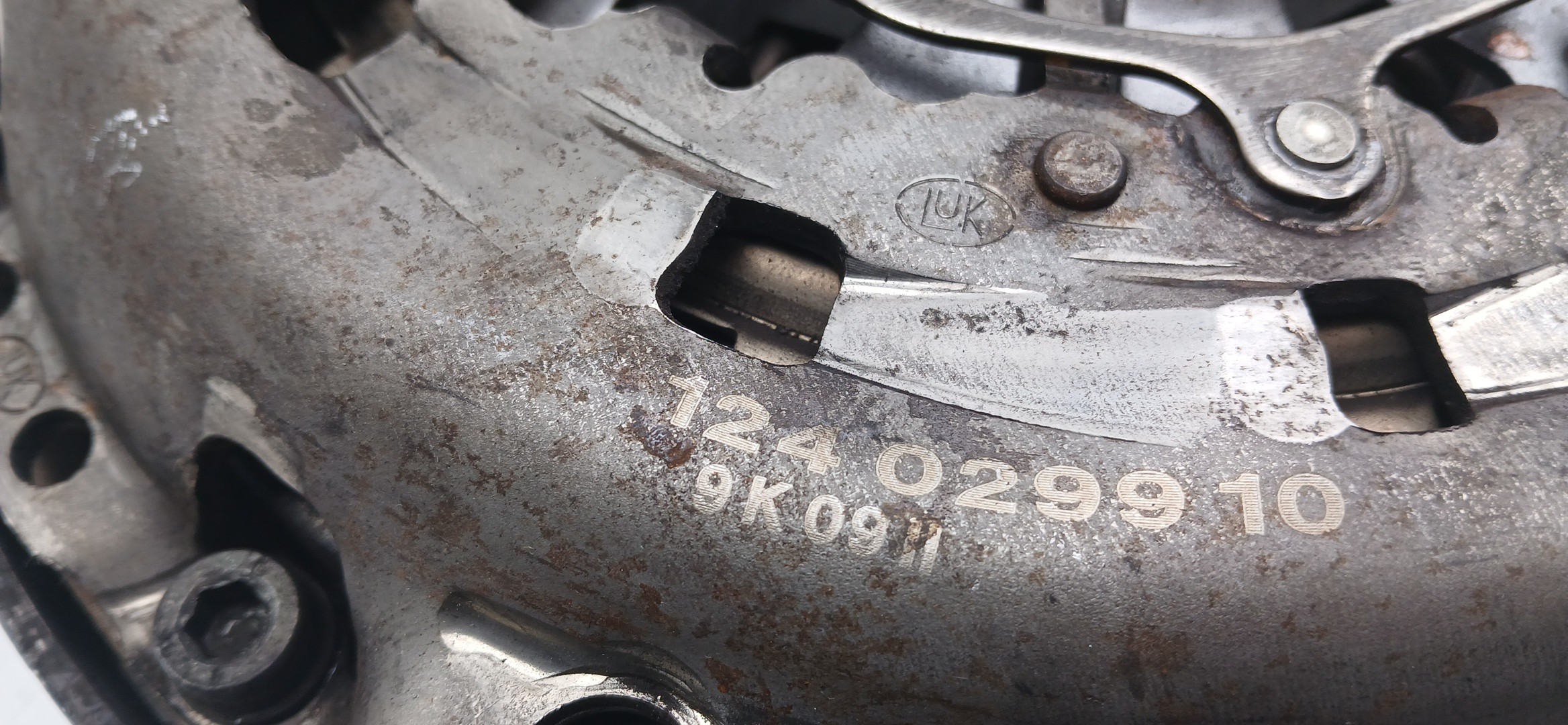 Bimassa AUDI A4 (8E2, B6) Imagem-2