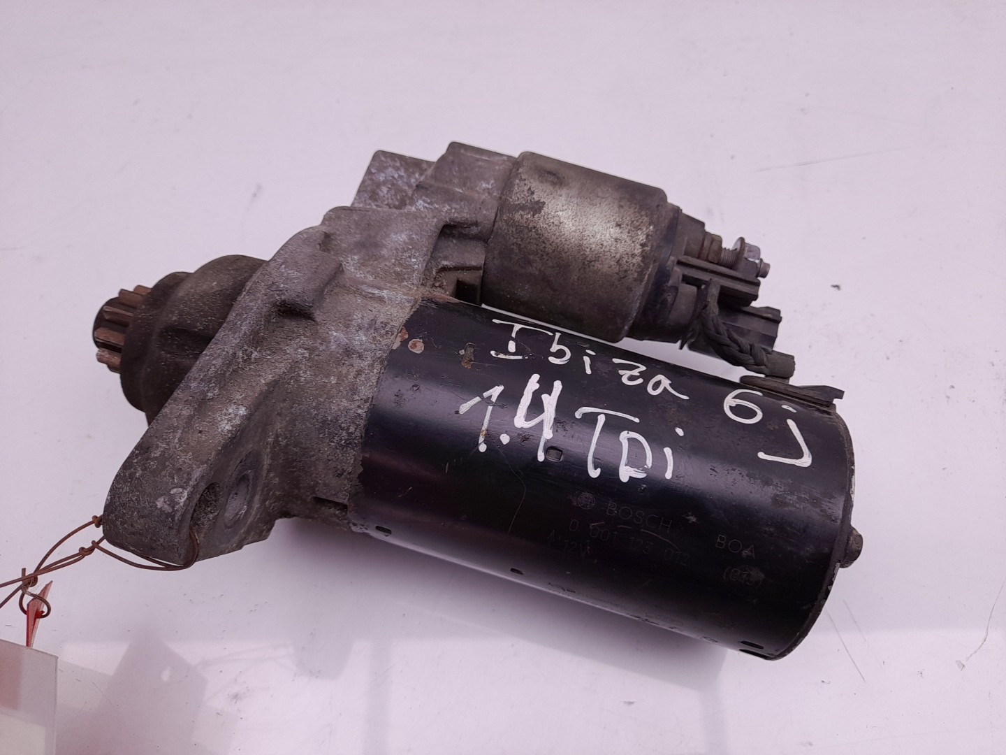 Motor de arranque SEAT Ibiza IV (6J5, 6P1) Imagem-2