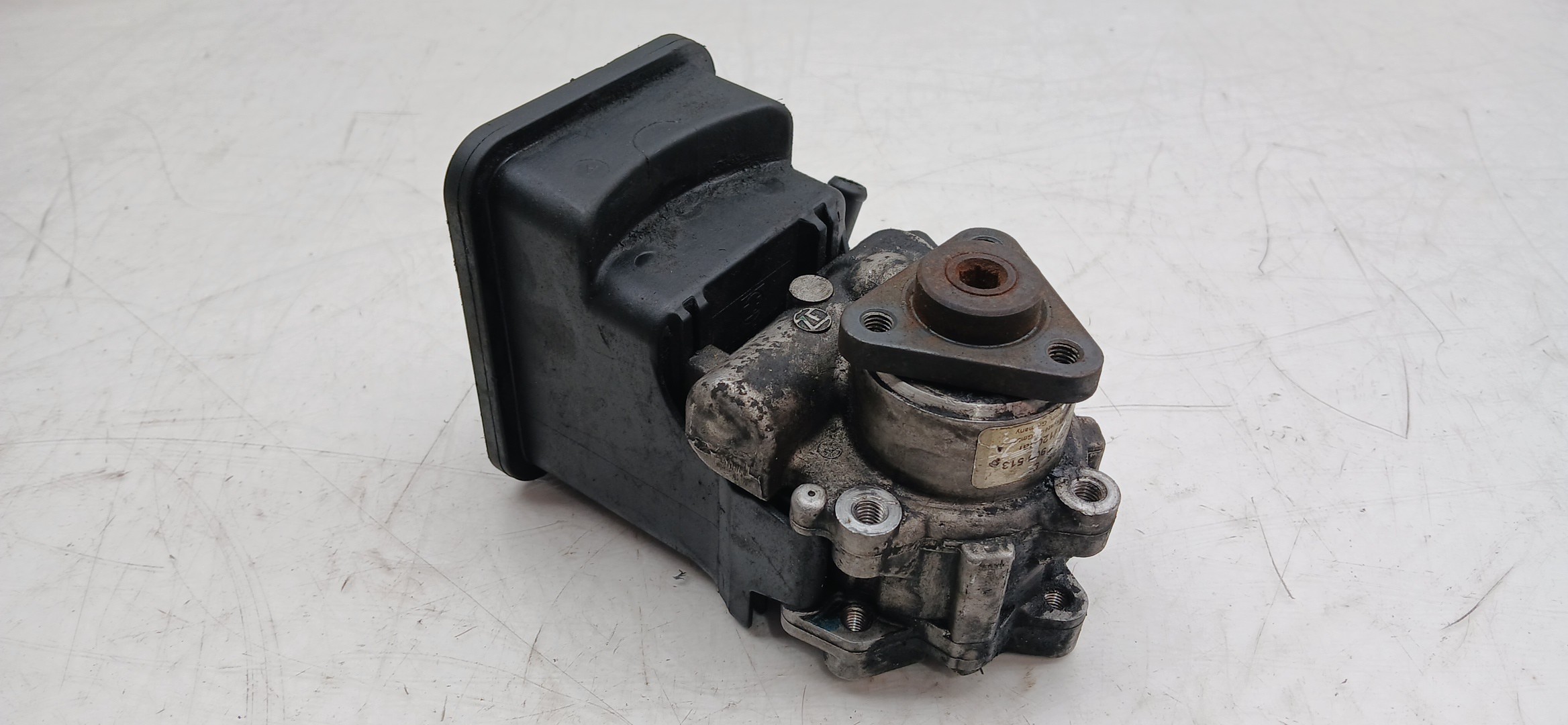 Steering pump