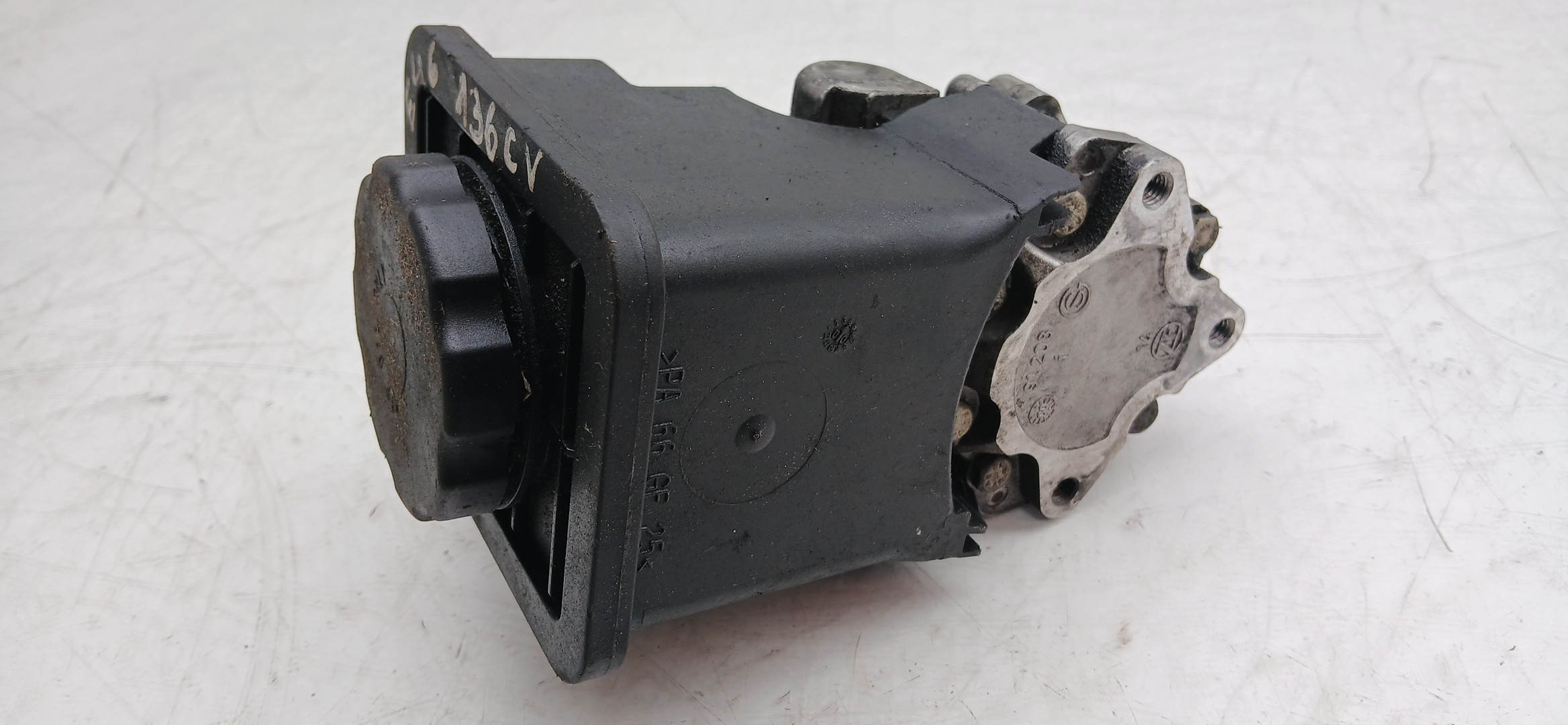 Steering pump BMW 3 (E46) Imagem-1