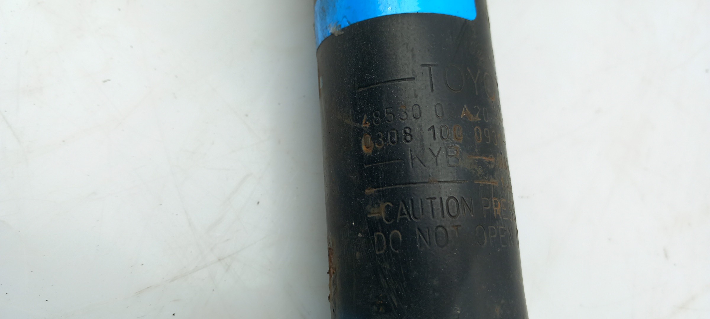Left Rear Shock Absorber TOYOTA Auris Touring Sports (_E18_) Imagem-3