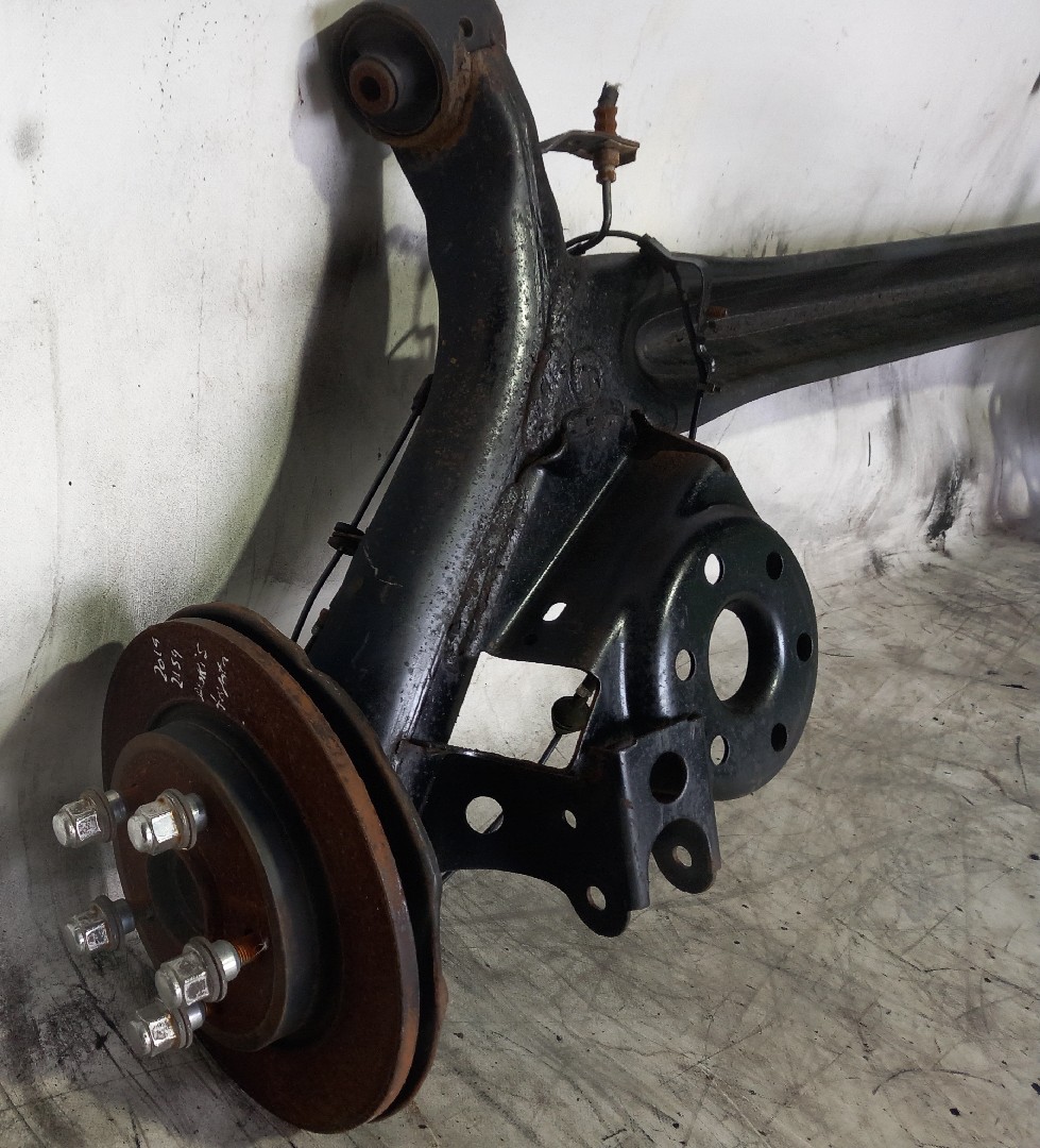 Rear axle with discs