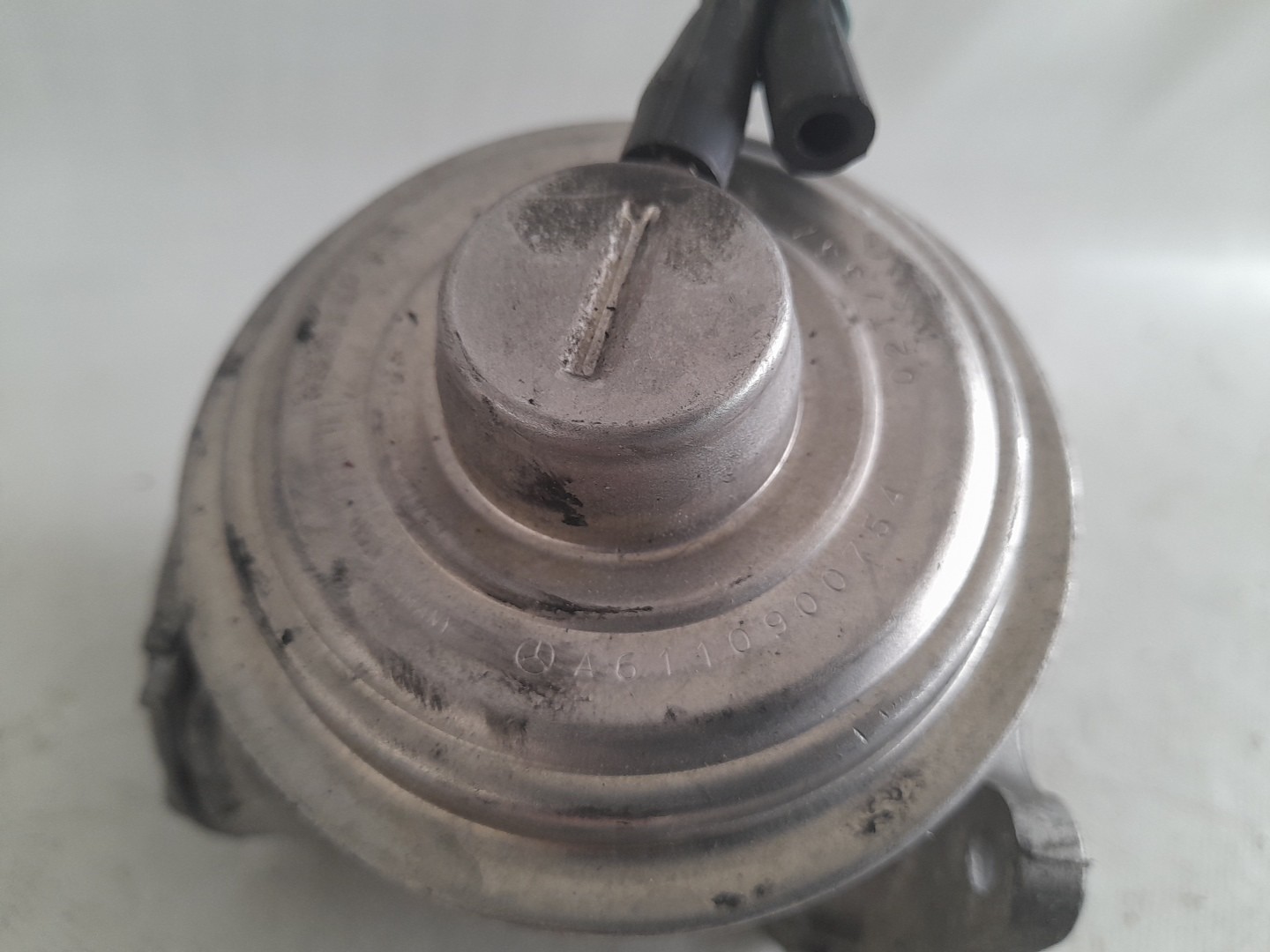 EGR valve MERCEDES-BENZ Classe C Carrinha (S203) Imagem-1