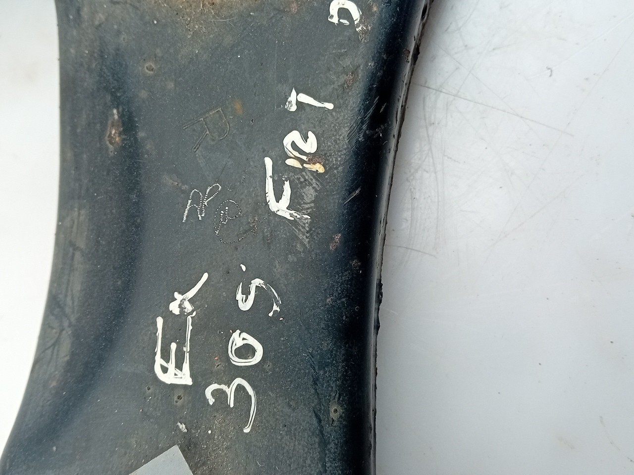 Right front suspension arm TOYOTA Auris Touring Sports (_E18_) Imagem-2