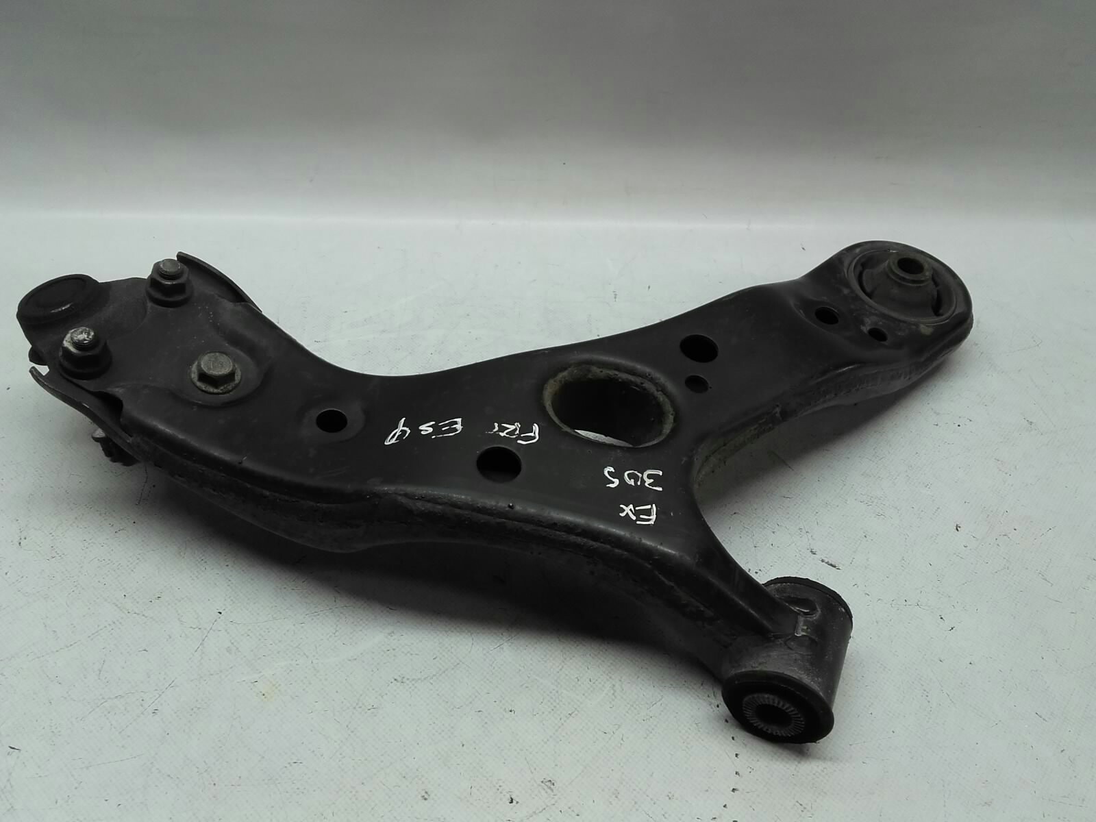 Left front suspension arm