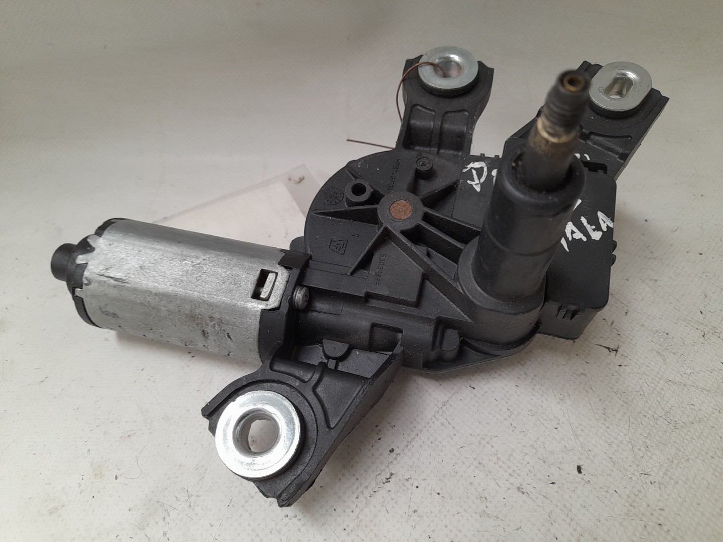 Motor limpa vidros trás VOLKSWAGEN Passat Variant (3B5) Imagem-2